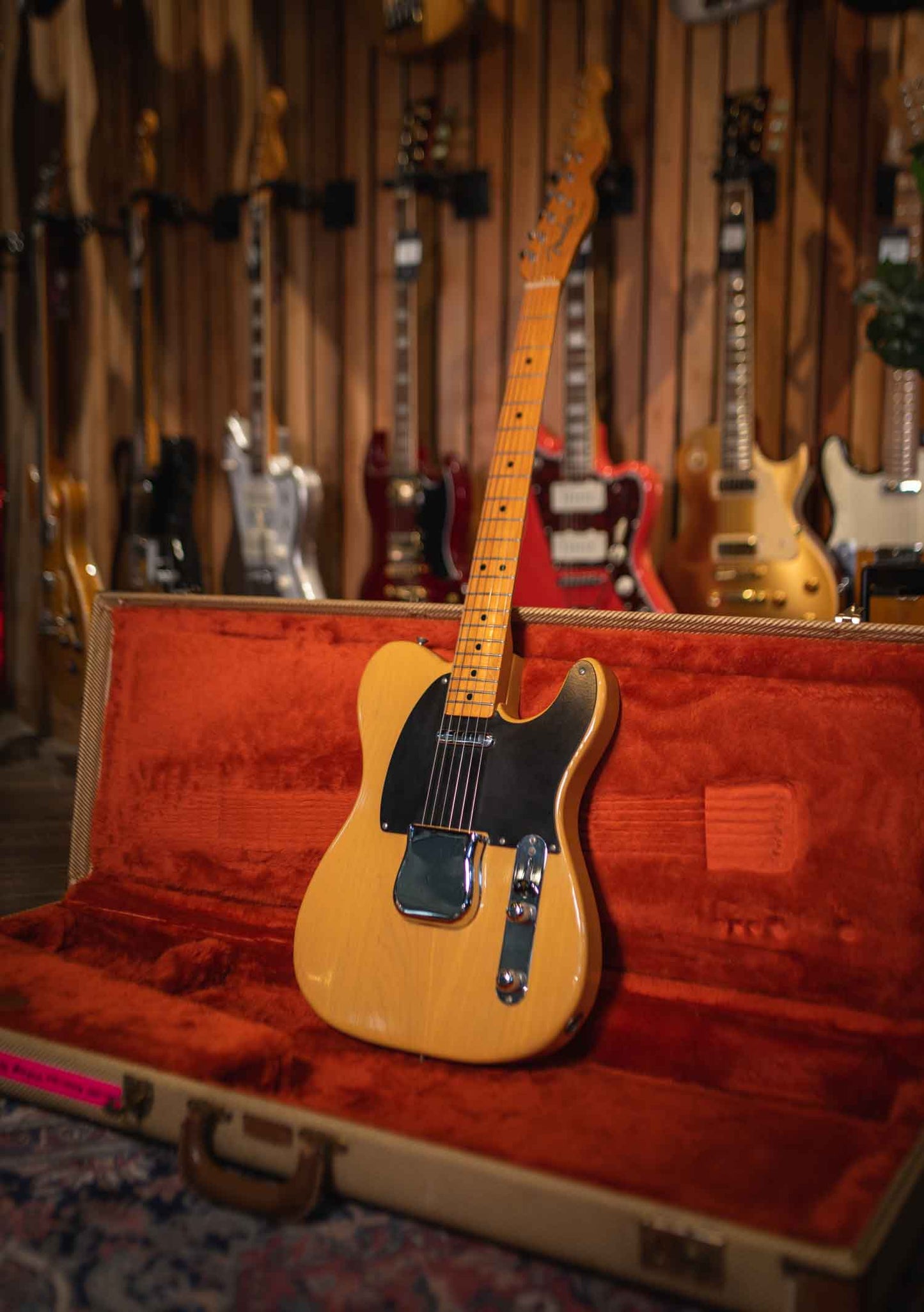 Fender American Vintage 52 Telecaster Butterscotch blonde usada año 1982 - Guitarra eléctrica