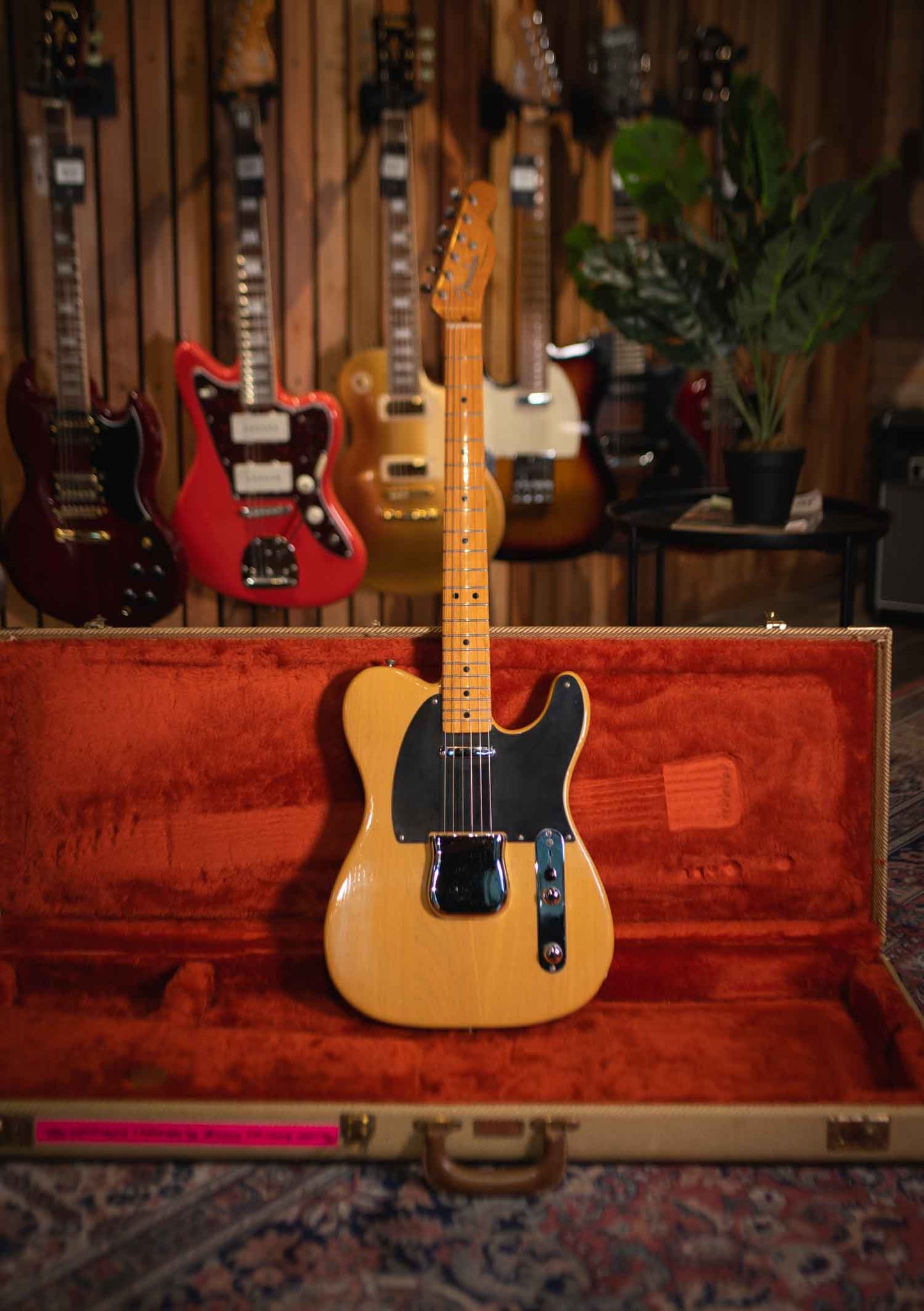 Fender American Vintage 52 Telecaster Butterscotch blonde usada año 1982 - Guitarra eléctrica