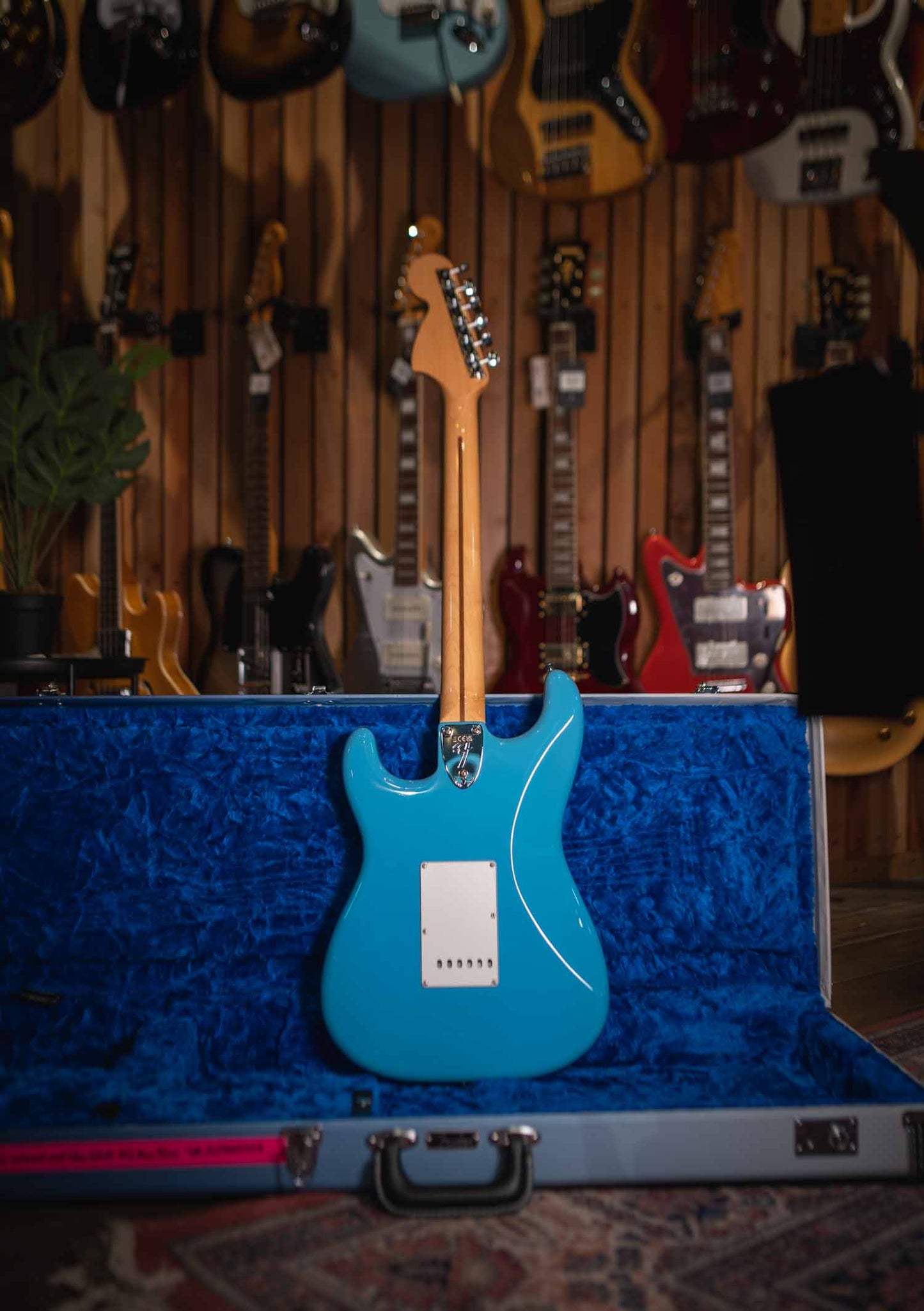 Fender Limited International Color Stratocaster Made in Japan Maui blue, semi nueva año 2023 - Guitarra eléctrica