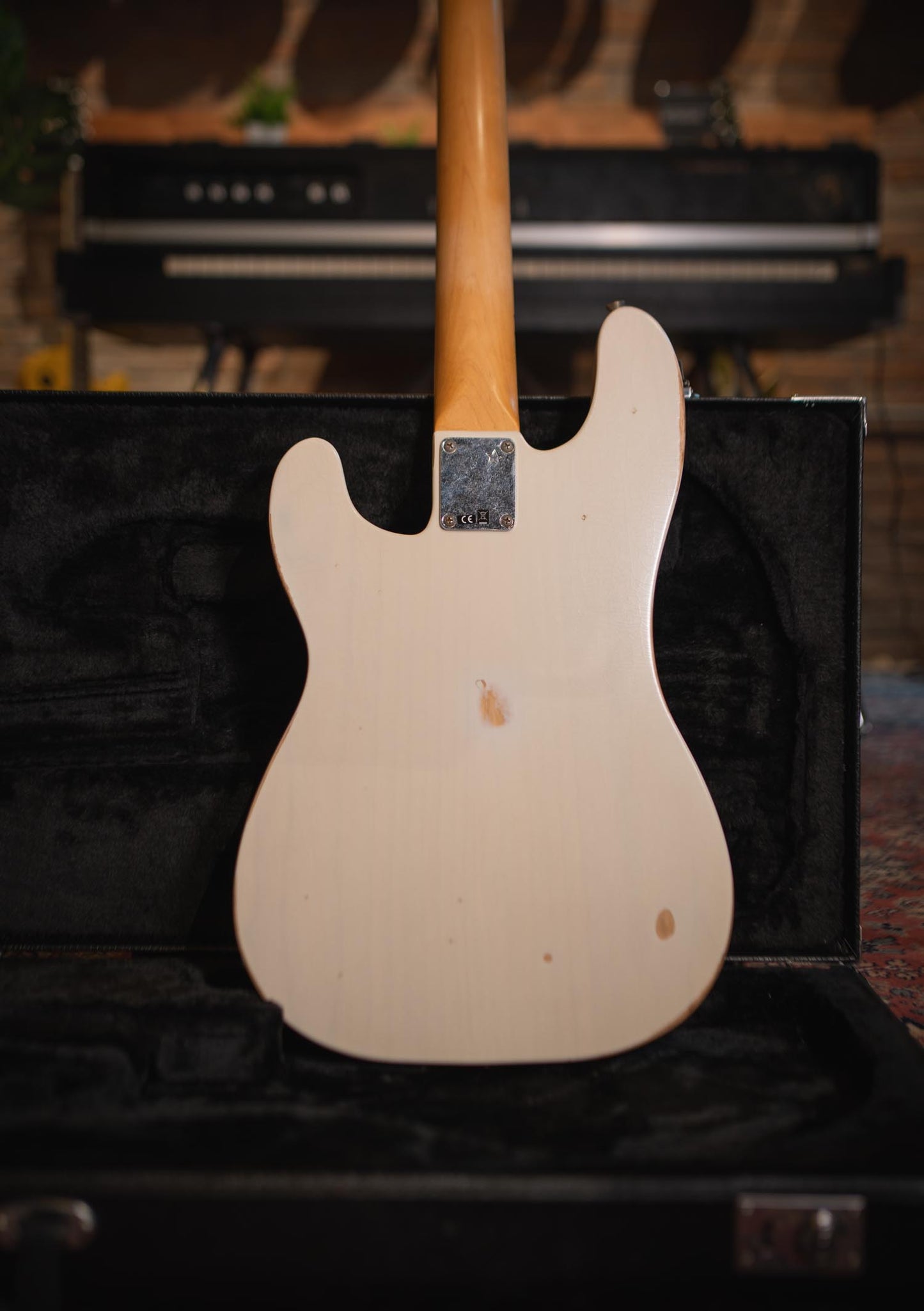 Fender Precision Bass Road Worn Mike Dirnt (Green Day) color White Blonde usado año 2018 - Bajo eléctrico
