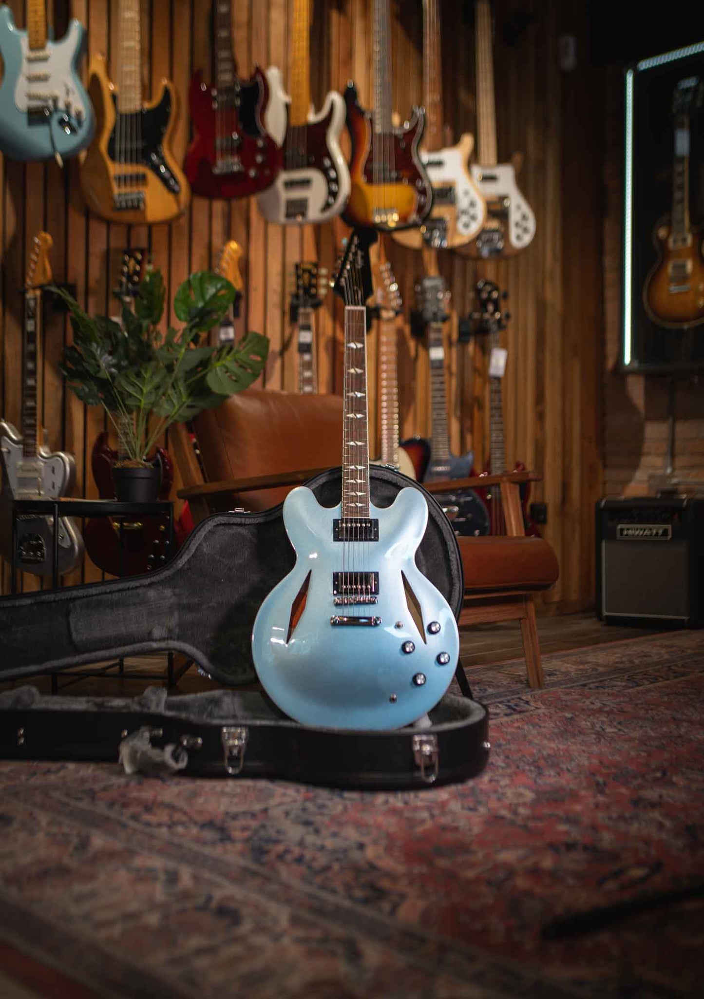 Epiphone Dave Grohl DG-335 Pelham Blue usada año 2023 - Guitarra eléctrica