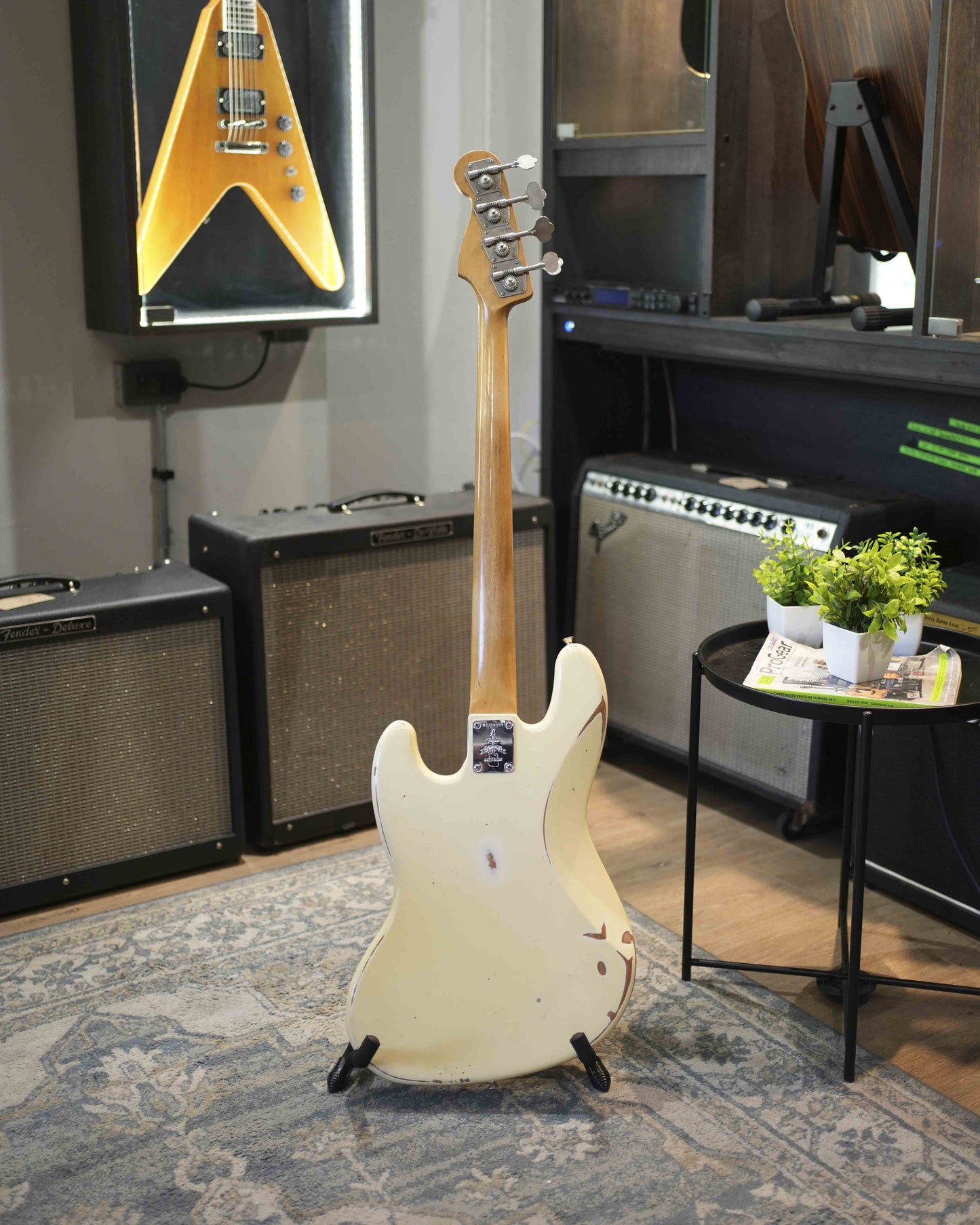 Fender 60th Anniversary Road Worn Jazz Bass usado año 2020 Olympic White (incluye Soft case Mono) - Bajo eléctrico