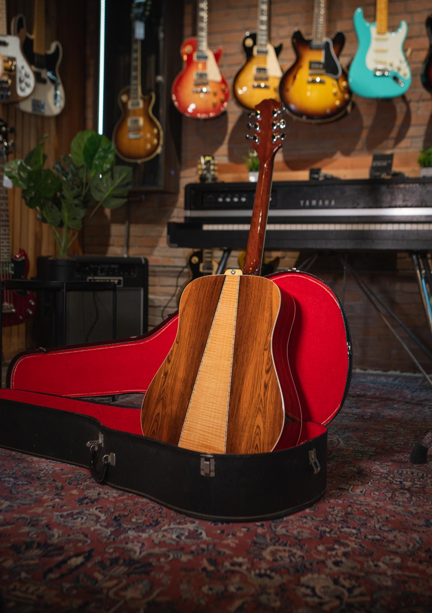 Epiphone FT550 usada (incluye hard case) Made in Japan - Guitarra acústica