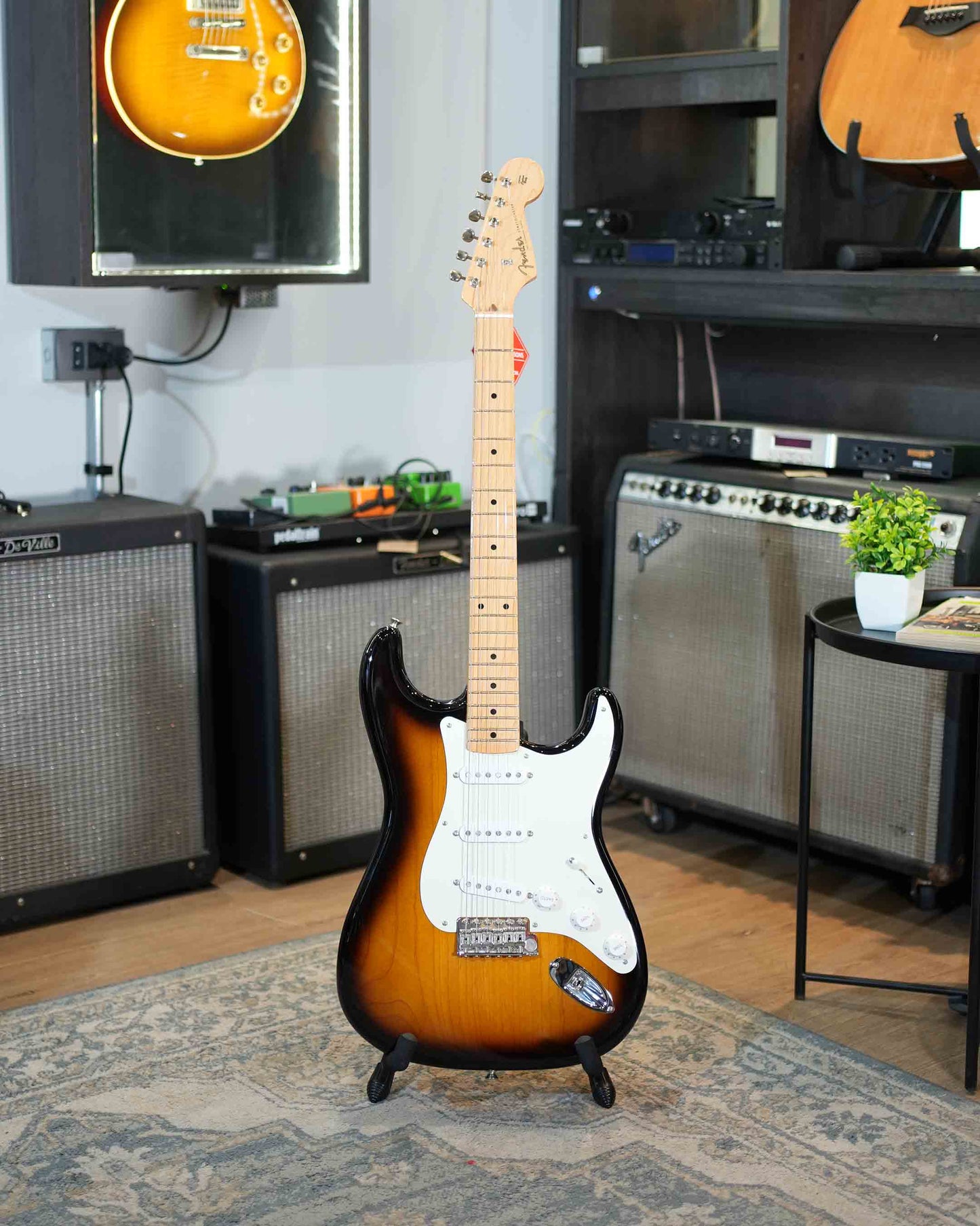 Fender American Original Stratocaster 2 color sunburst usada año 2019 - Guitarra eléctrica