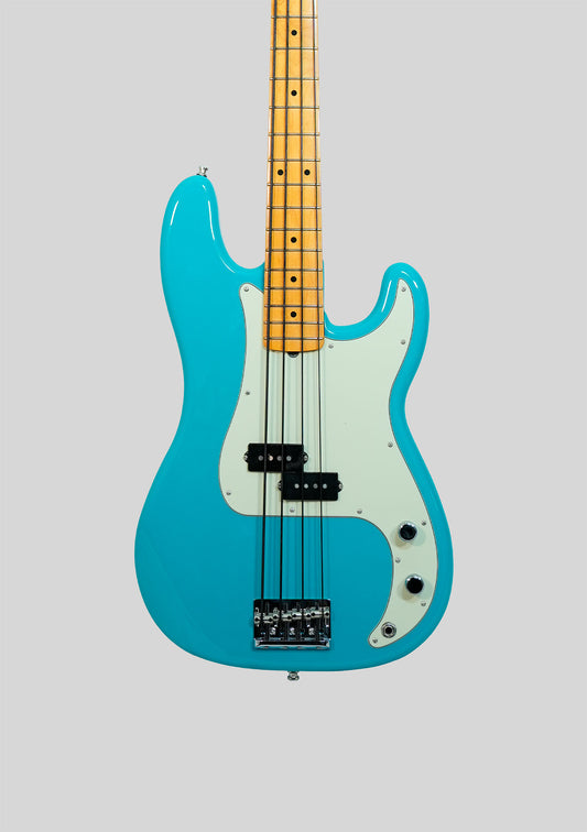 Fender American Professional II Precision Bass Miami Blue usado año 2021 - Bajo eléctrico