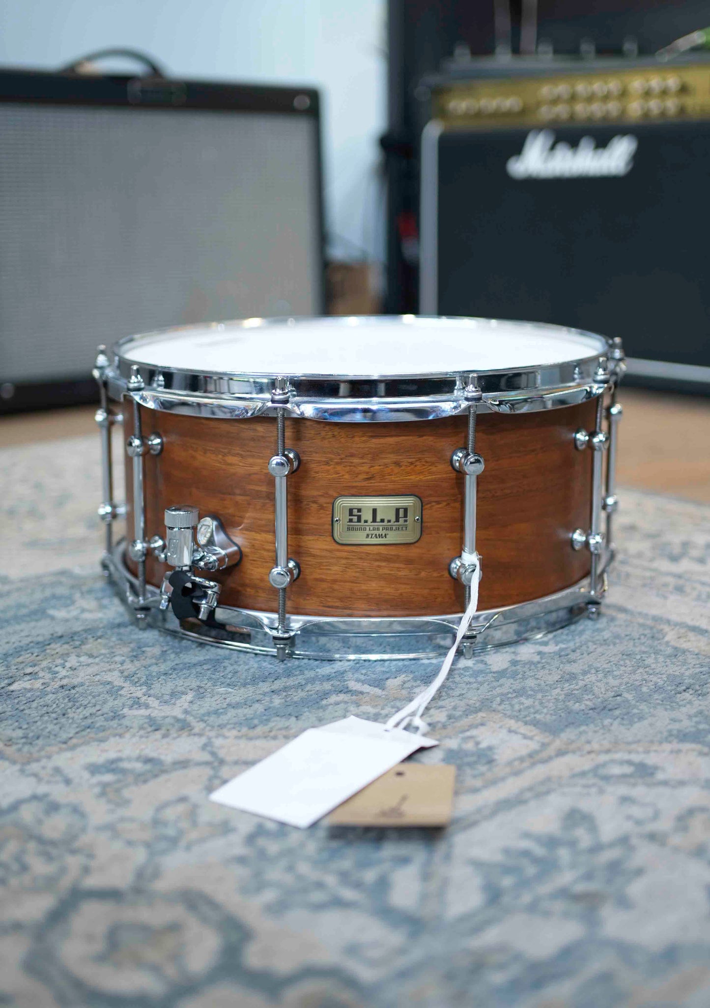 Caja Tama S.L.P Bold Spotted Gum usada
