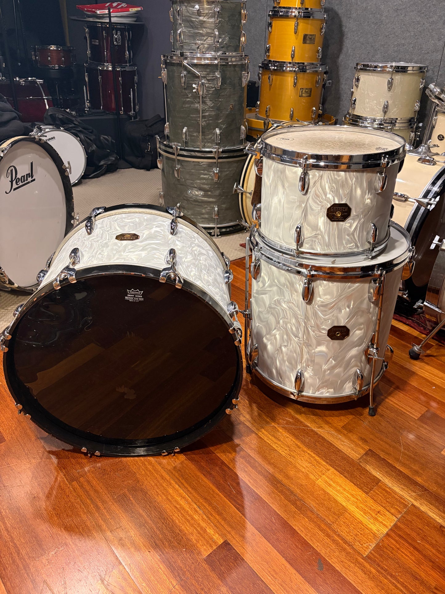 Gretsch USA Custom 13 x 16 x 20 White Satin Flame (Rewrap) usada años 70s - Batería acústica