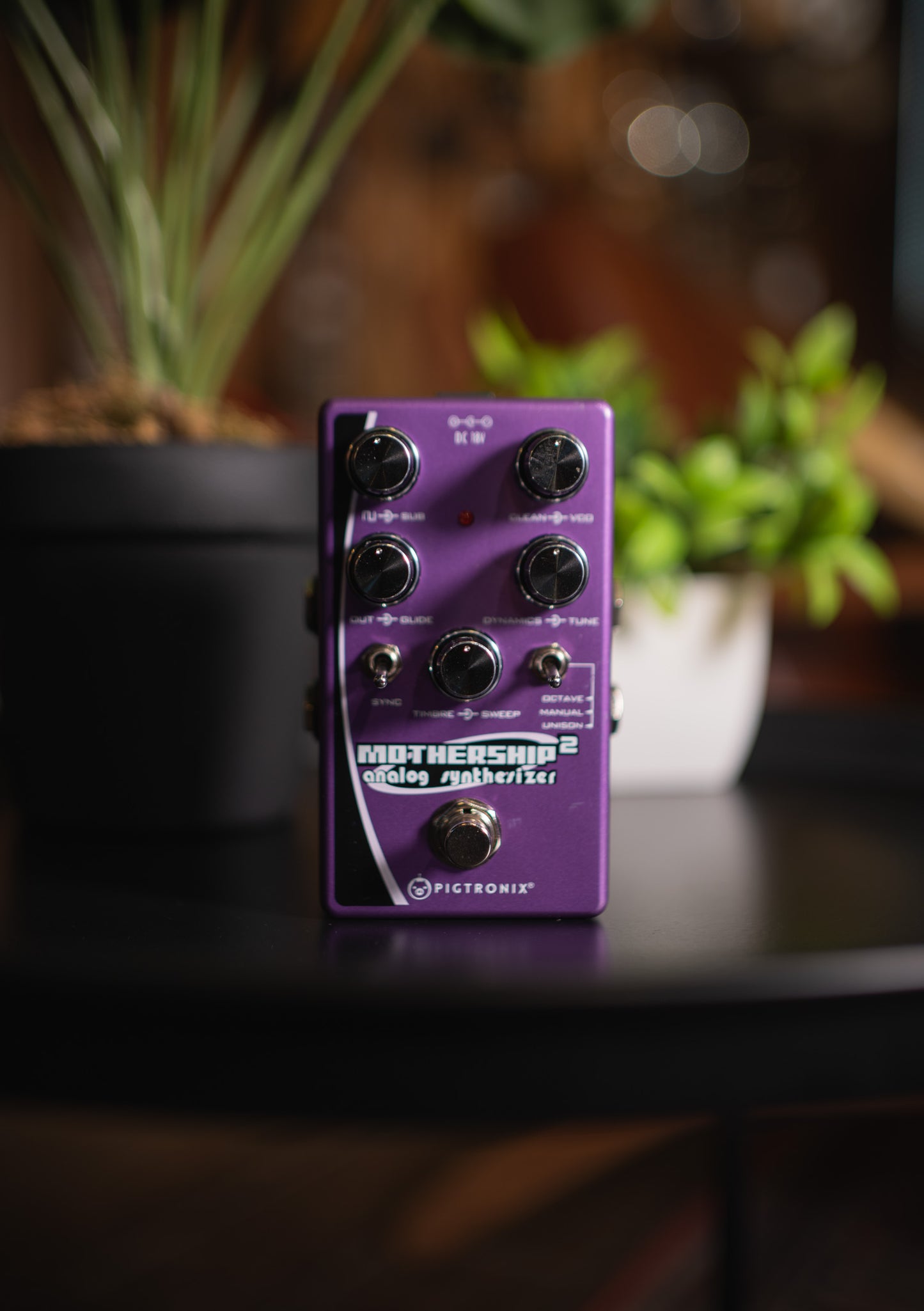 Pedal Pigtronix Mothership 2 analog syntesizer (usado)