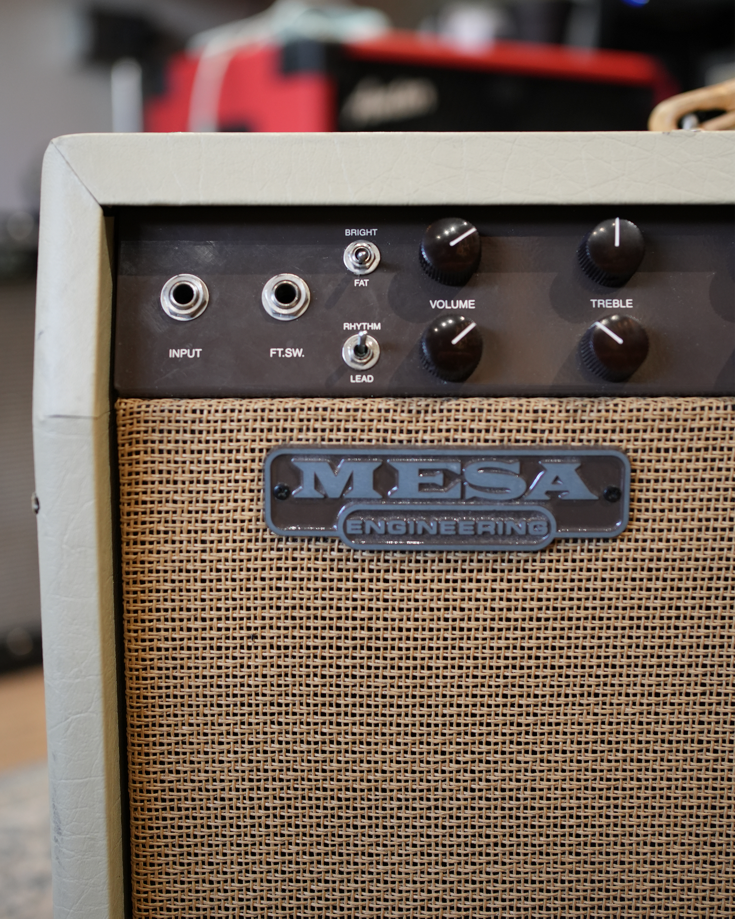 Mesa Boogie Dual Rectifier Maverick 35 Watts 2x12 usado, incluye footswitch - Amplificador de guitarra