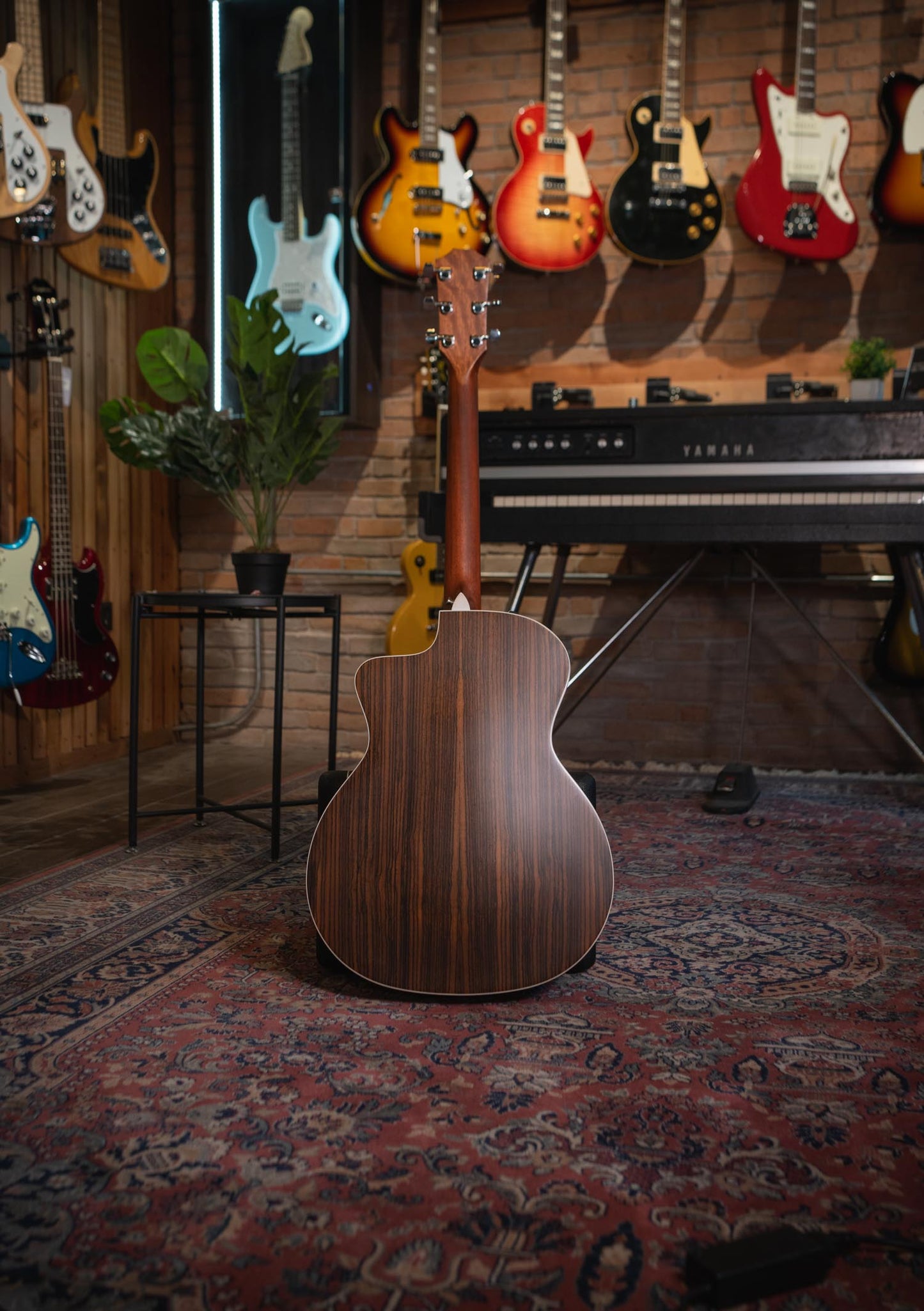 Taylor 214CE (incluye hardcase) - Guitarra electroacústica usada año 2010 made in Mexico - Guitarra electroacústica