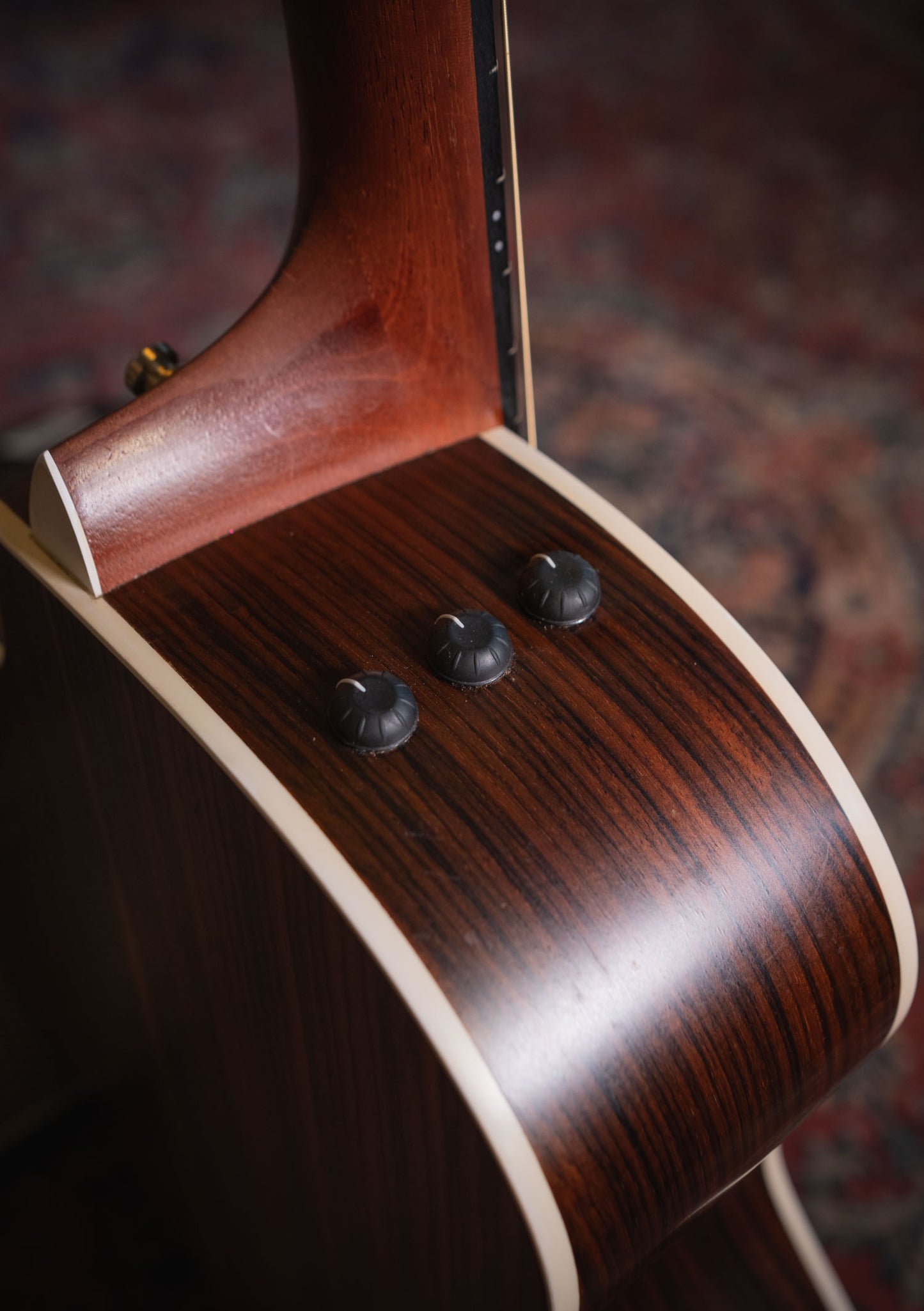 Taylor 214CE (incluye hardcase) - Guitarra electroacústica usada año 2010 made in Mexico - Guitarra electroacústica