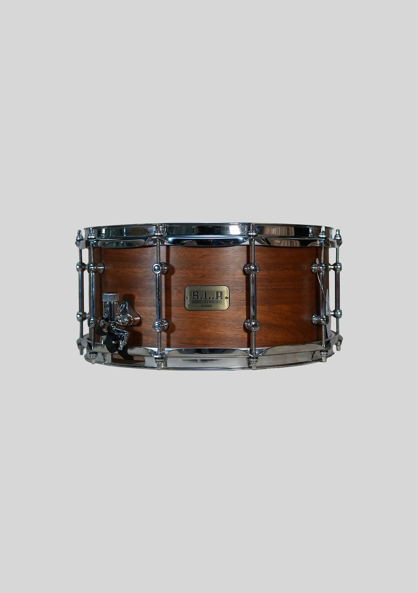 Caja Tama S.L.P Bold Spotted Gum usada
