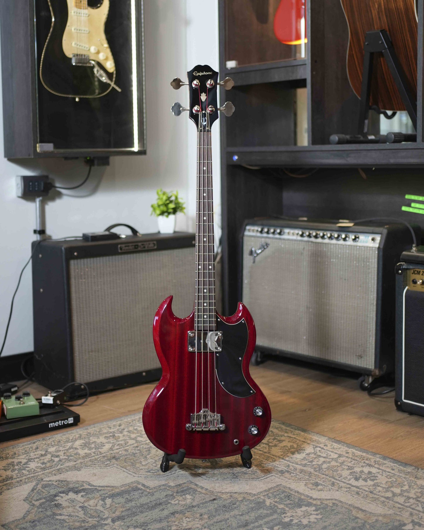 Epiphone EB-0 cherry incluye case Epiphone - made in Indonesia (usado) - Bajo eléctrico