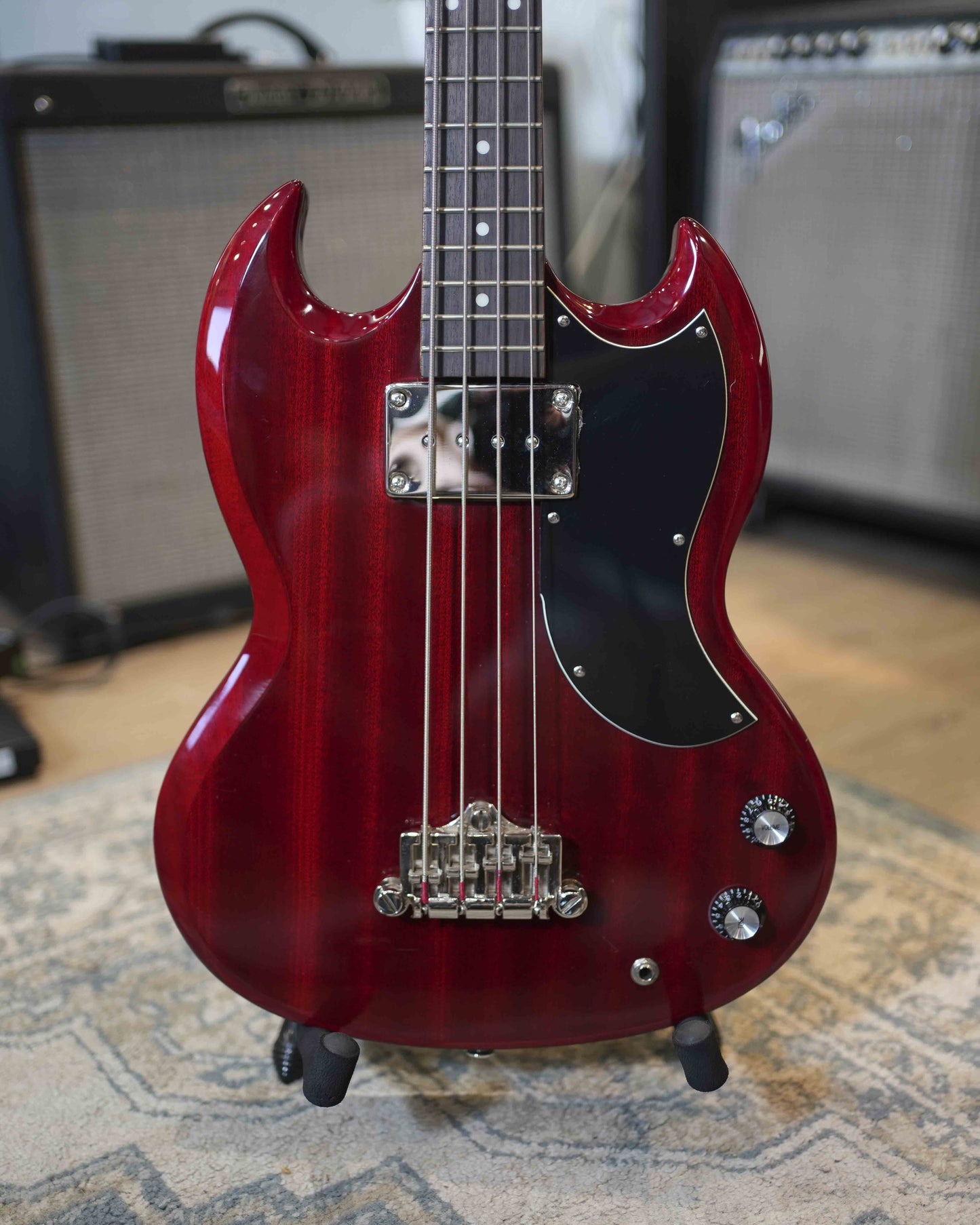 Epiphone EB-0 cherry incluye case Epiphone - made in Indonesia (usado) - Bajo eléctrico