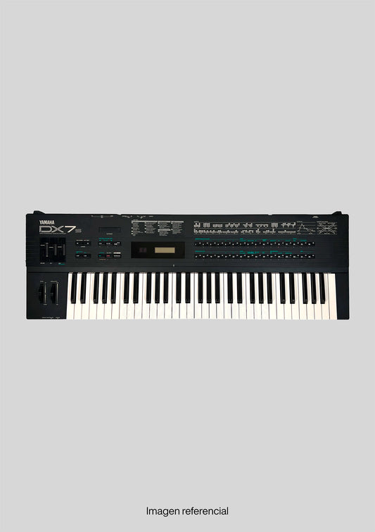Yamaha DX7s usada - Sintetizador