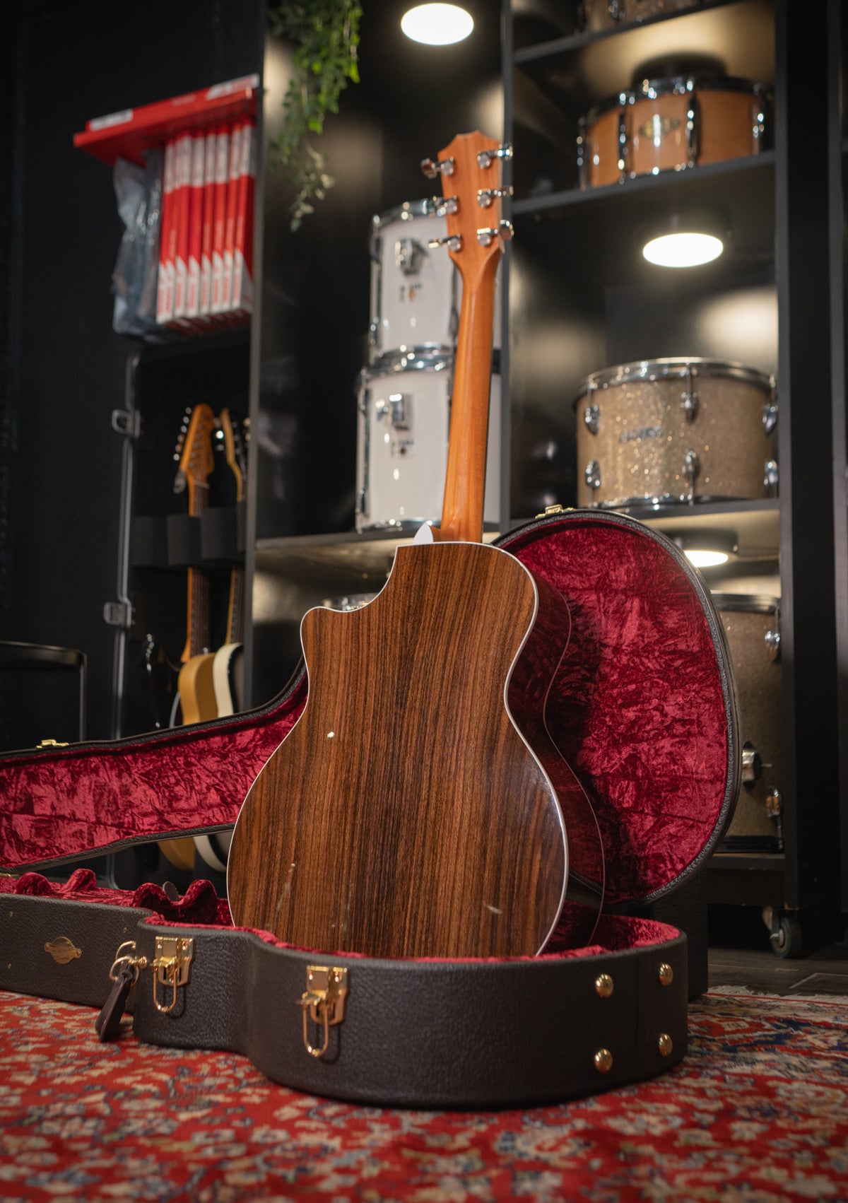 Taylor 414CE-R usada año 2022 natural - Guitarra electroacústica