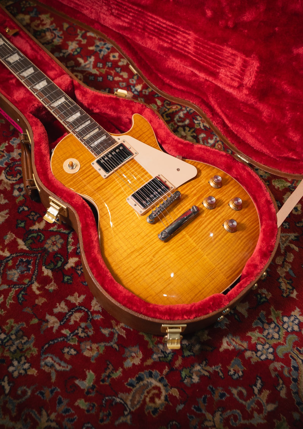 Gibson Les Paul Standard '60s Figured Top Honey Amber usada año 2022 (incluye hardcase) - Guitarra eléctrica