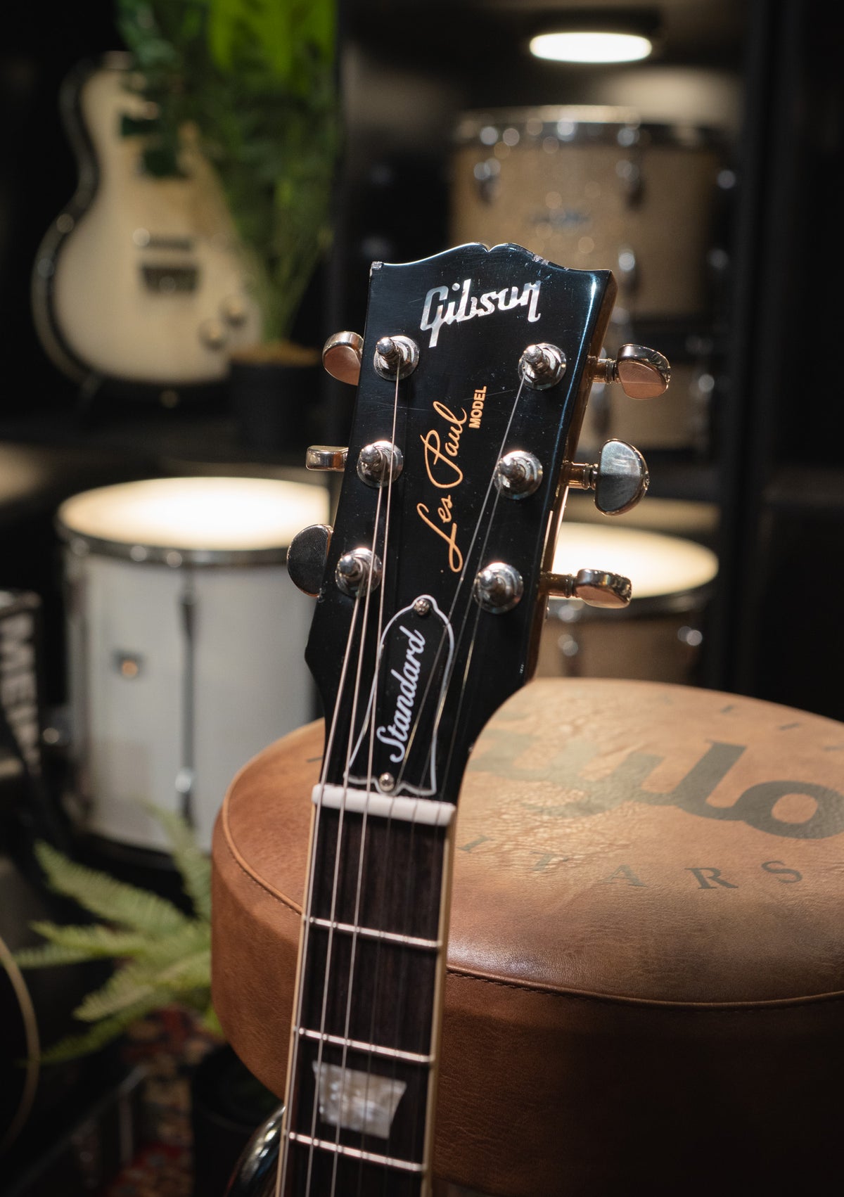 Gibson Les Paul Standard '60s Figured Top Honey Amber usada año 2022 (incluye hardcase) - Guitarra eléctrica