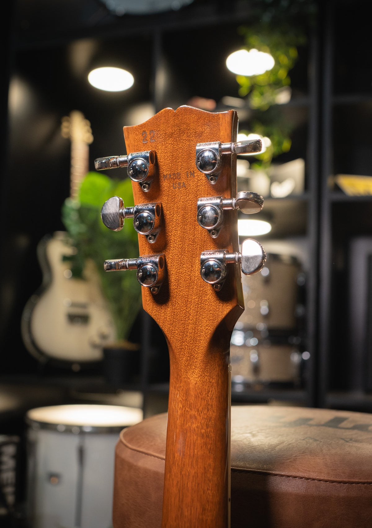Gibson Les Paul Standard '60s Figured Top Honey Amber usada año 2022 (incluye hardcase) - Guitarra eléctrica