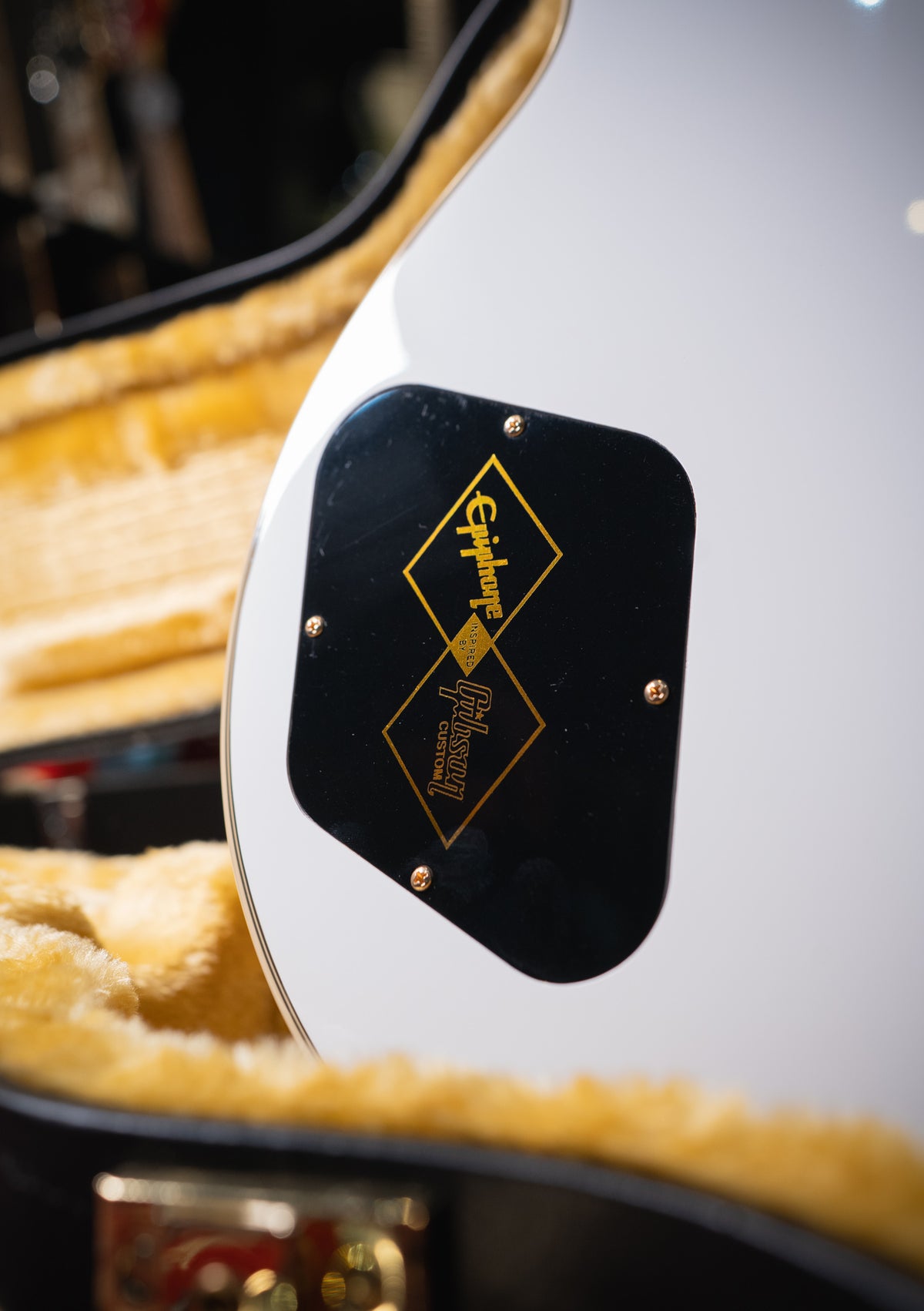 Epiphone Inspired by Gibson Custom Les Paul Alphine White semi nuevo año 2023 (incluye hardcase) - Guitarra eléctrica