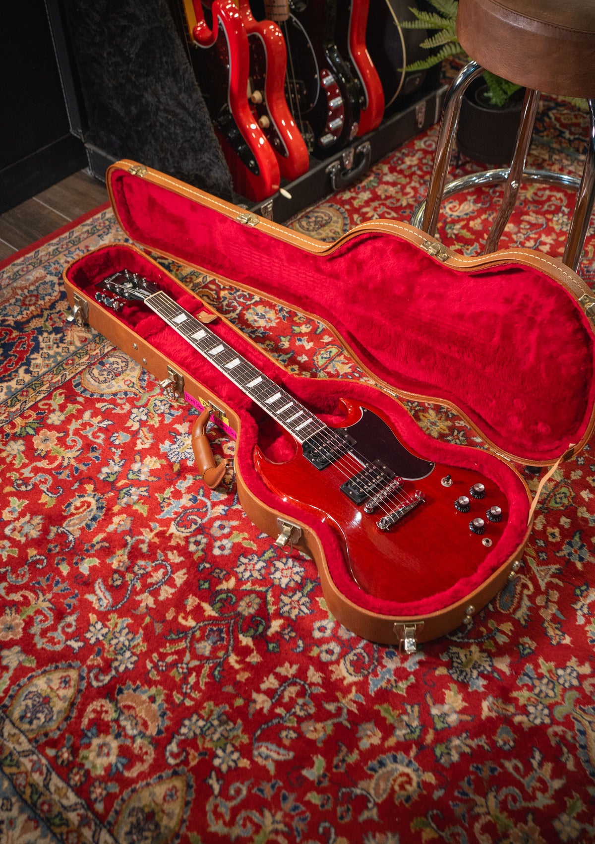 Gibson SG 61' Standard Cherry usada año 2018 (incluye hardcase) - Guitarra eléctrica