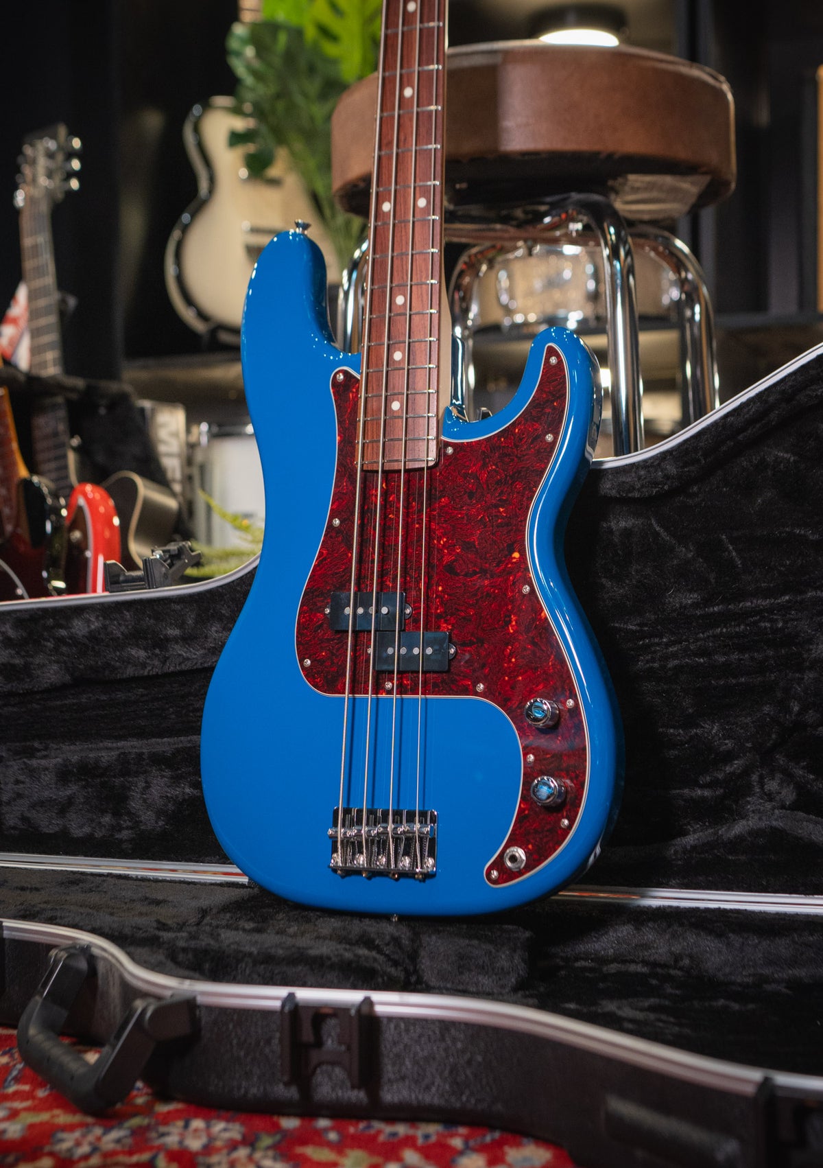 Fender Hybrid II Precision Bass MIJ Forest Blue Japan Exclusive usado año 2023 (incluye hardcase) - Bajo eléctrico