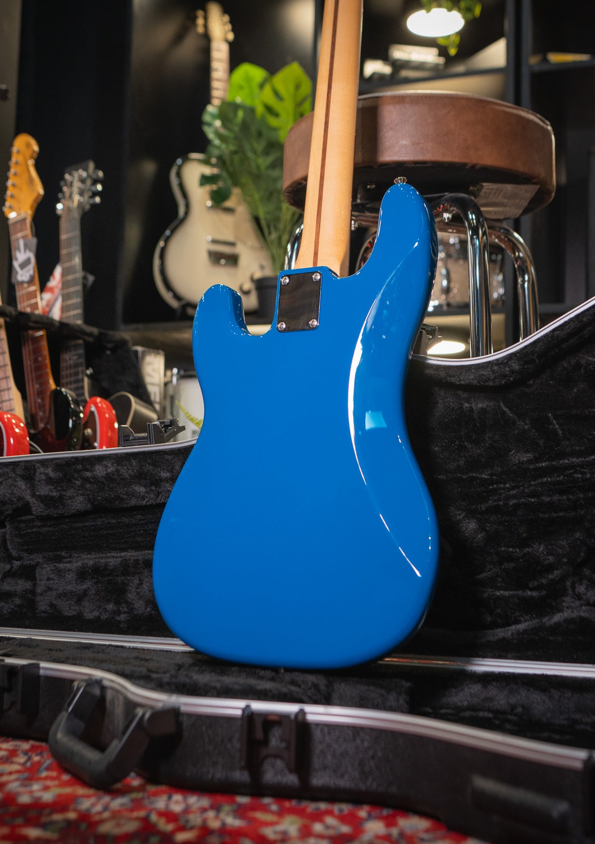 Fender Hybrid II Precision Bass MIJ Forest Blue Japan Exclusive usado año 2023 (incluye hardcase) - Bajo eléctrico