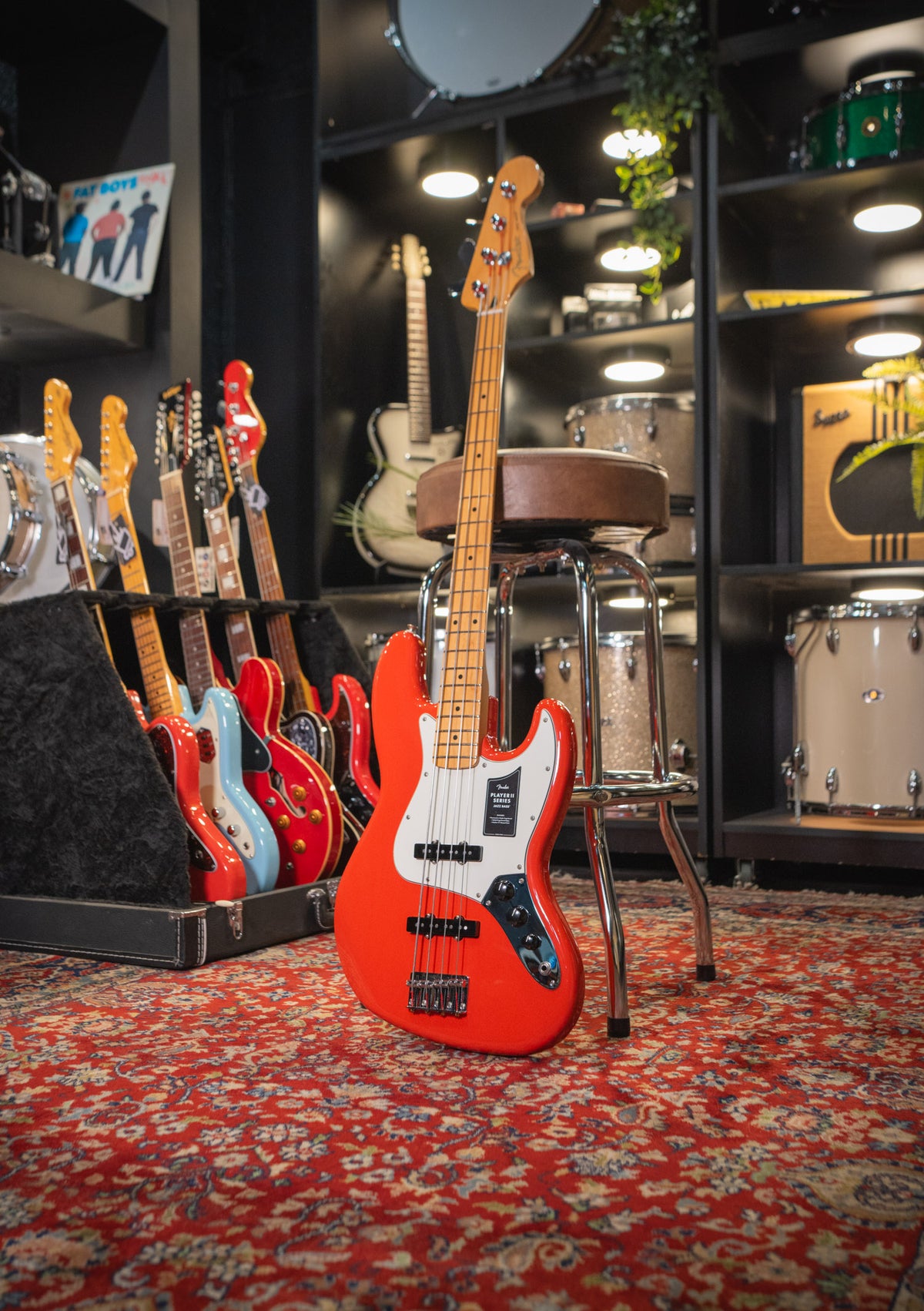 Fender Player II Jazz Bass - Coral Red Maple usado año 2025 (incluye funda) - Bajo eléctrico