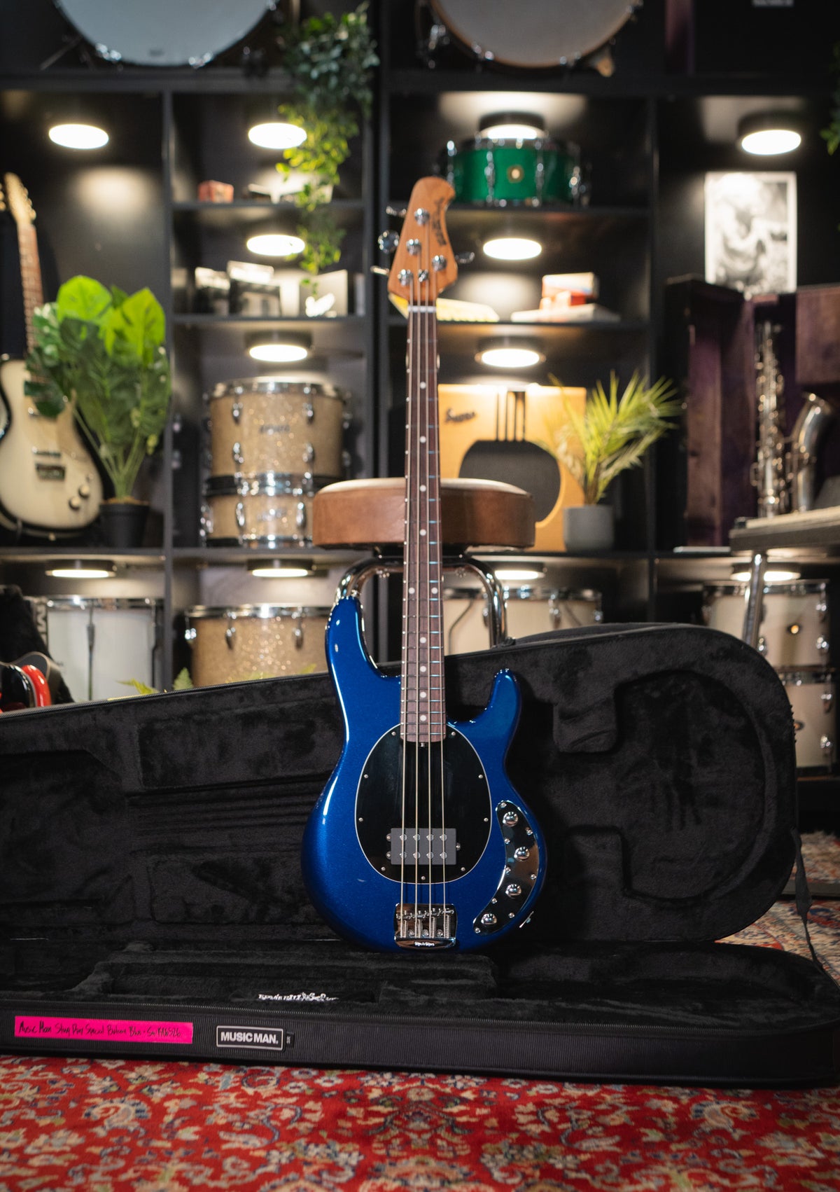 Music Man StingRay Special Butane Blue usado año 2025 (incluye softcase) - Bajo eléctrico