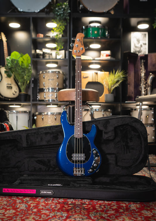 Music Man StingRay Special Butane Blue usado año 2025 (incluye softcase) - Bajo eléctrico