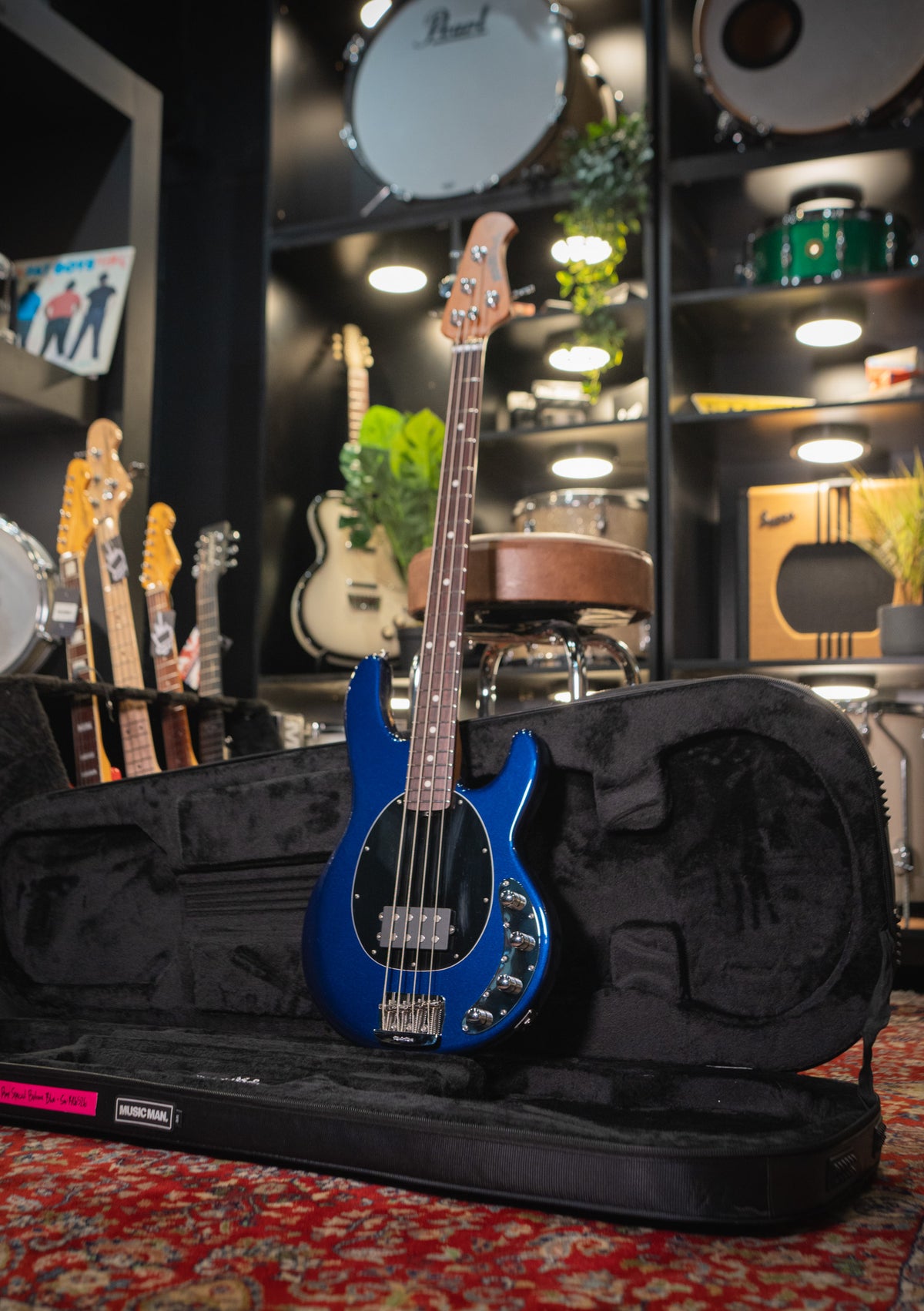 Music Man StingRay Special Butane Blue usado año 2025 (incluye softcase) - Bajo eléctrico