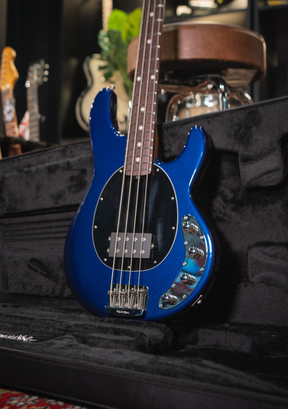 Music Man StingRay Special Butane Blue usado año 2025 (incluye softcase) - Bajo eléctrico