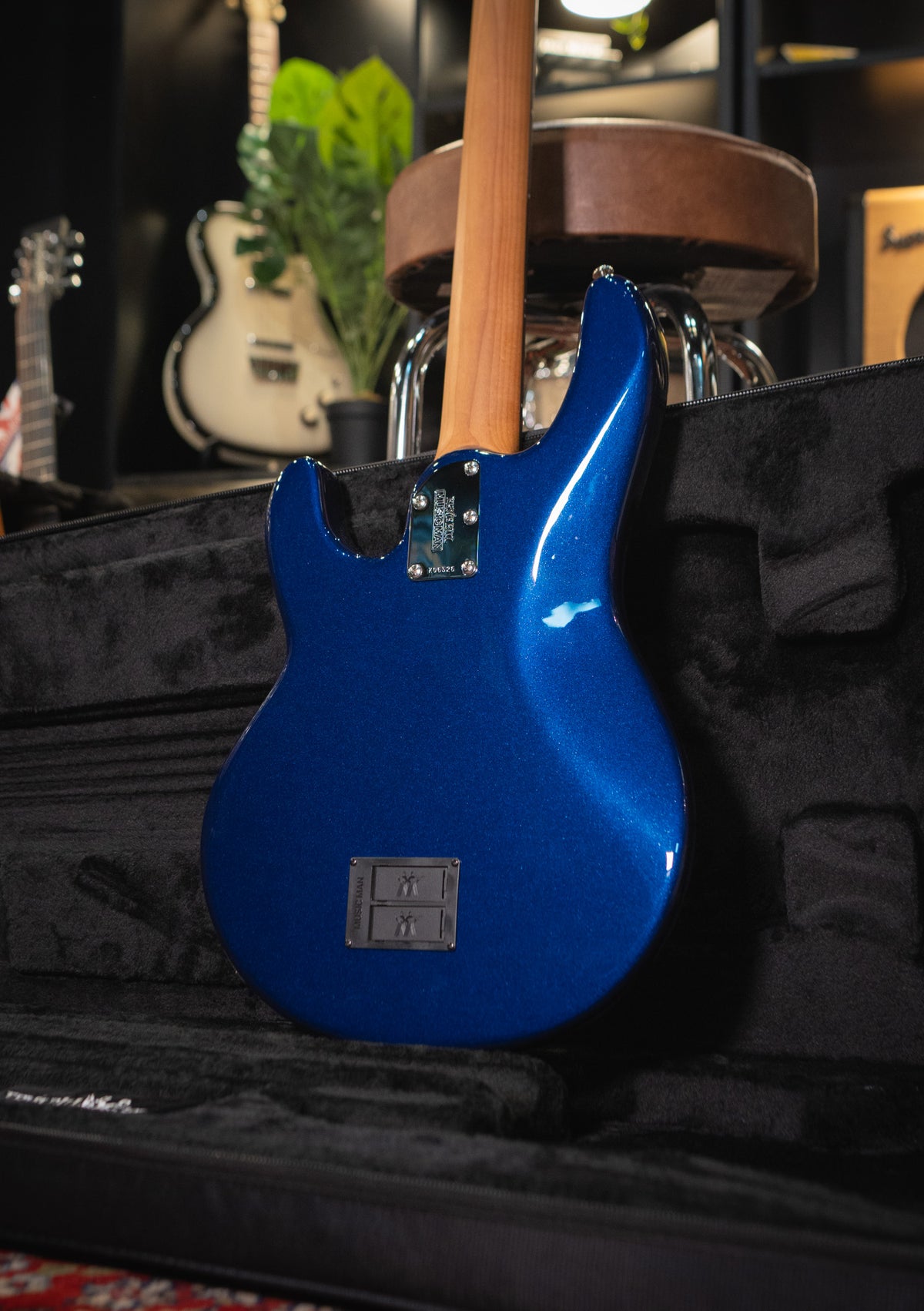 Music Man StingRay Special Butane Blue usado año 2025 (incluye softcase) - Bajo eléctrico