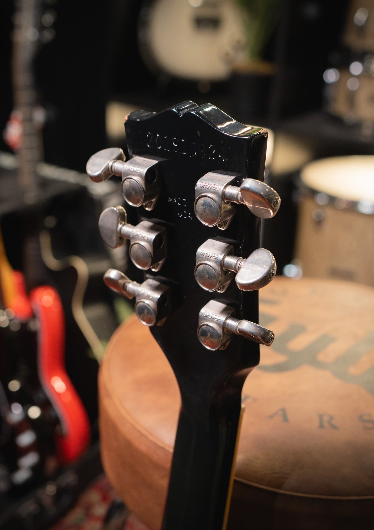 Gibson Classic Ebony Les Paul usada año 2019 (incluye hardcase) - Guitarra eléctrica