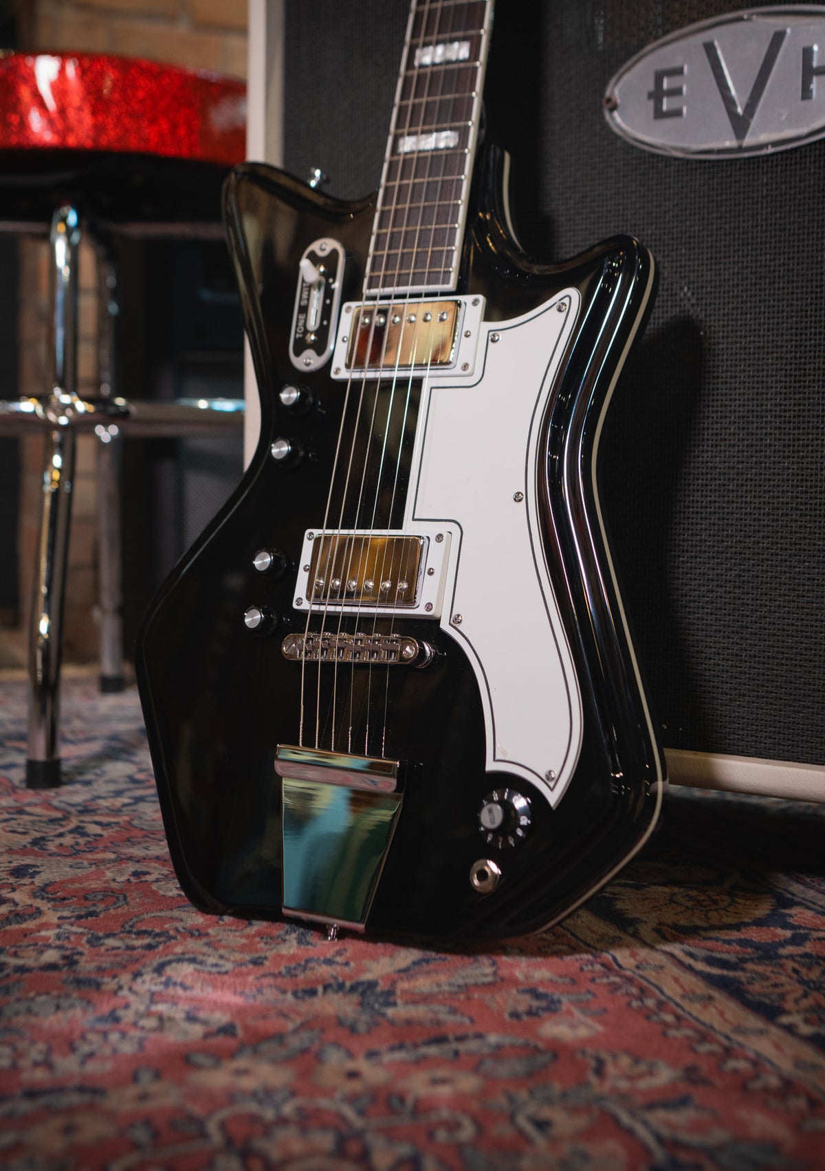 Airline Guitars Jetsons '59 2P Black (incluye funda) - Guitarra eléctrica
