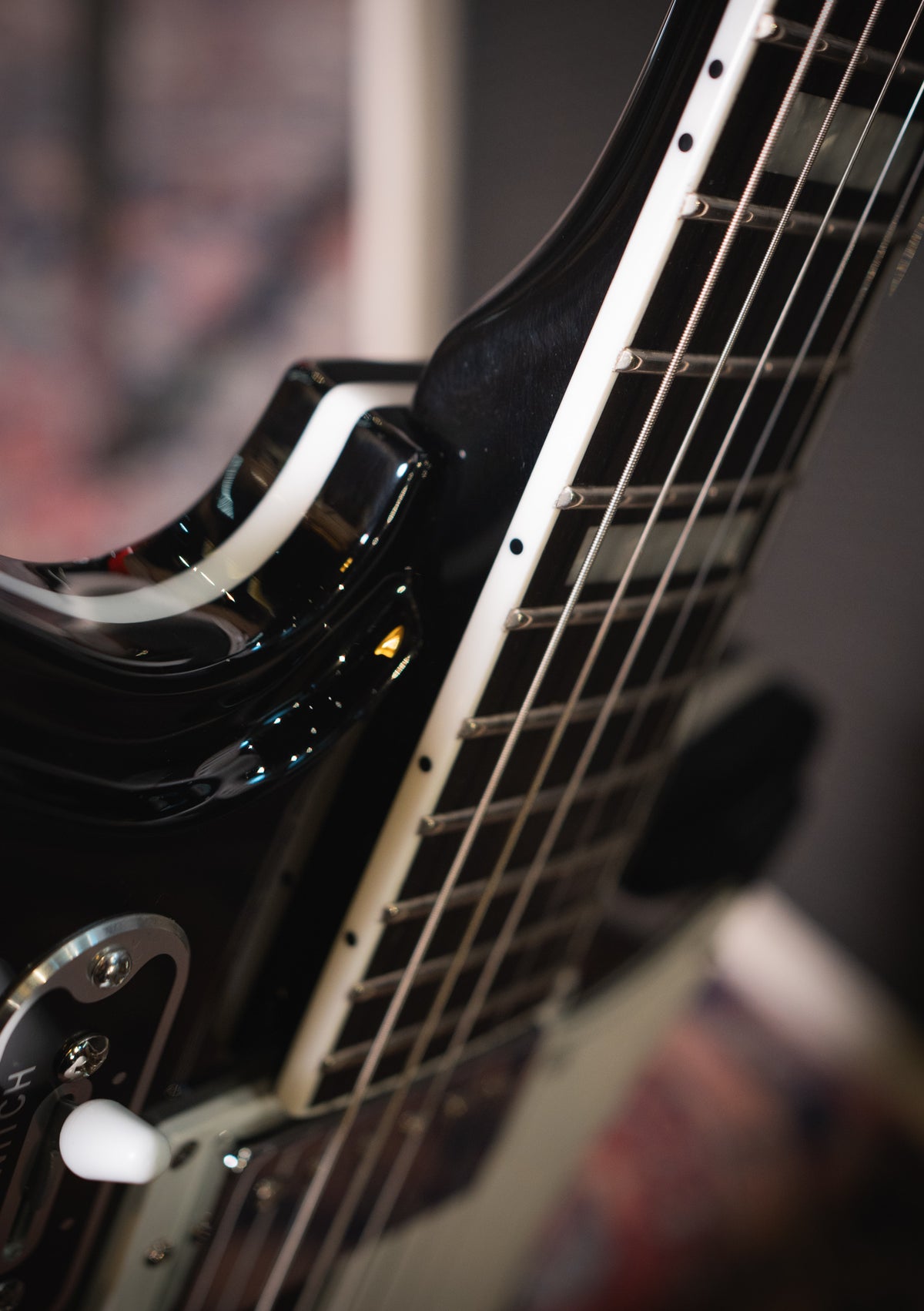 Airline Guitars Jetsons '59 2P Black (incluye funda) - Guitarra eléctrica