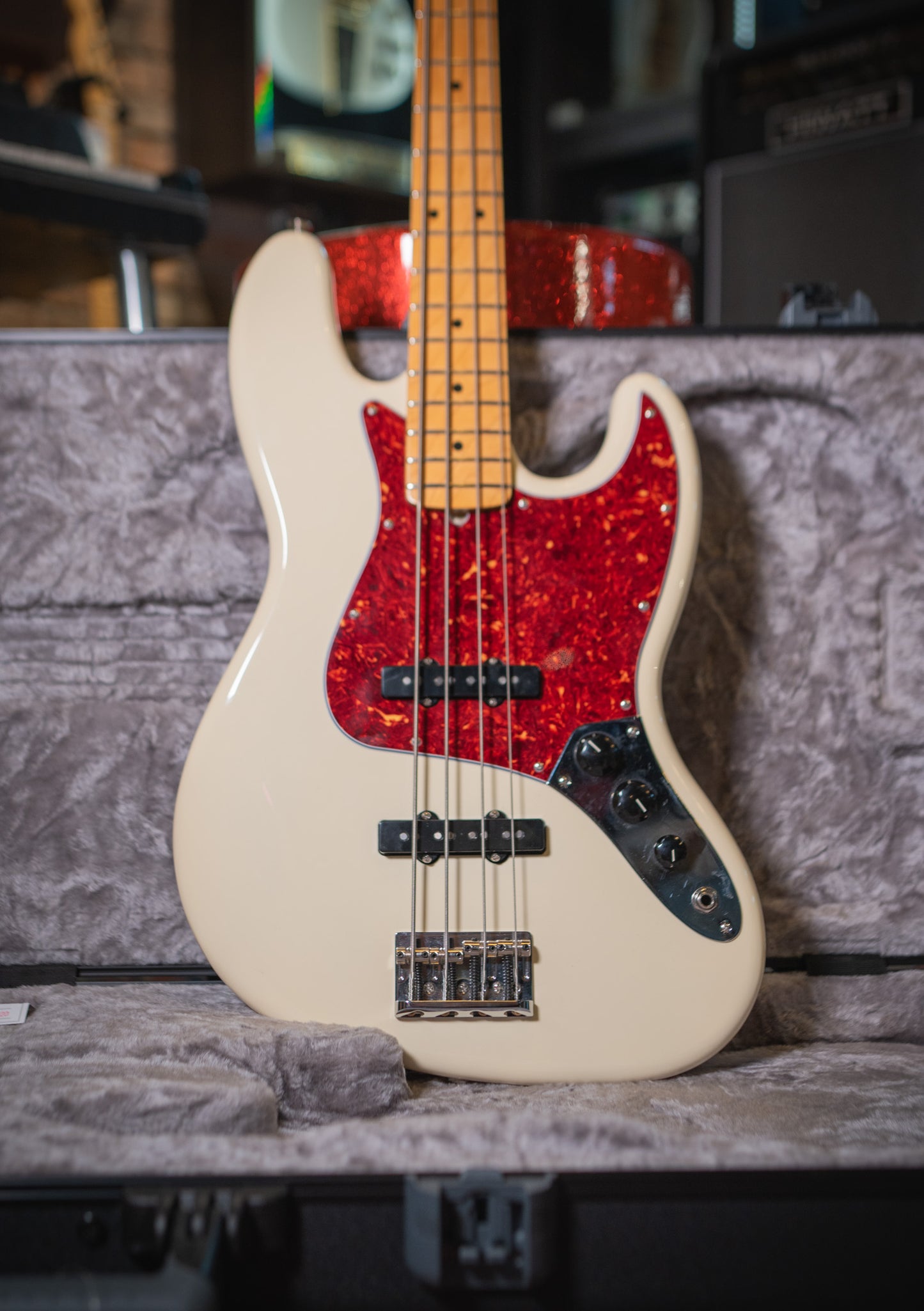 Fender American Professional II Jazz Bass Olympic White usado año 2020 (incluye hardcase) - Bajo eléctrico