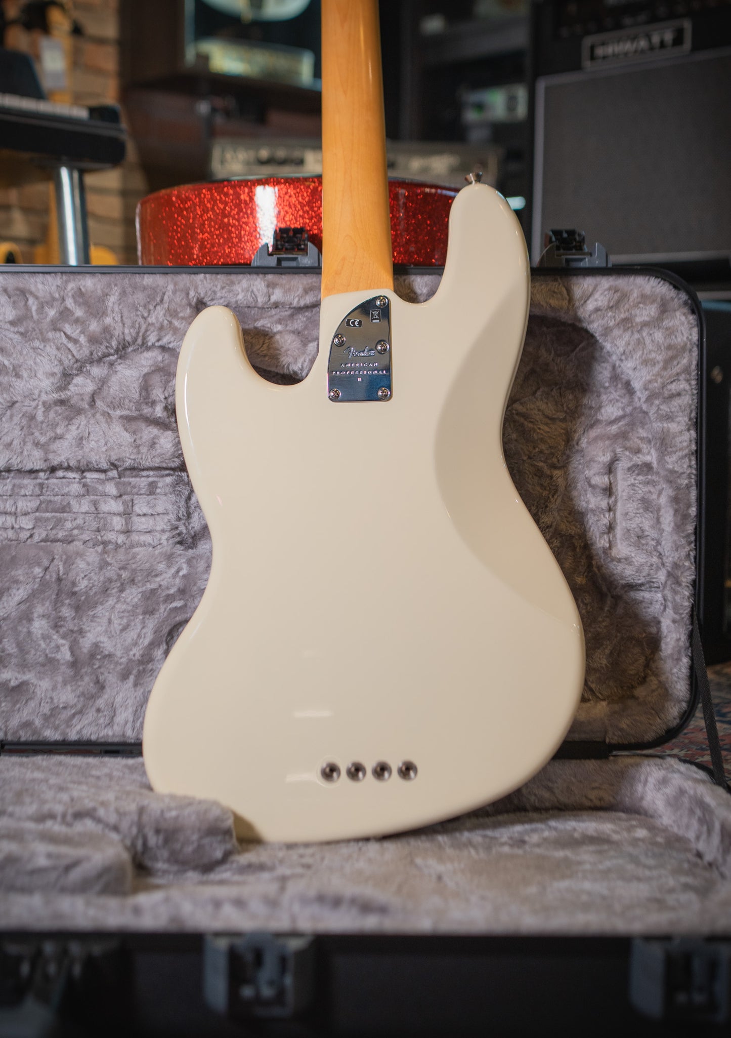 Fender American Professional II Jazz Bass Olympic White usado año 2020 (incluye hardcase) - Bajo eléctrico