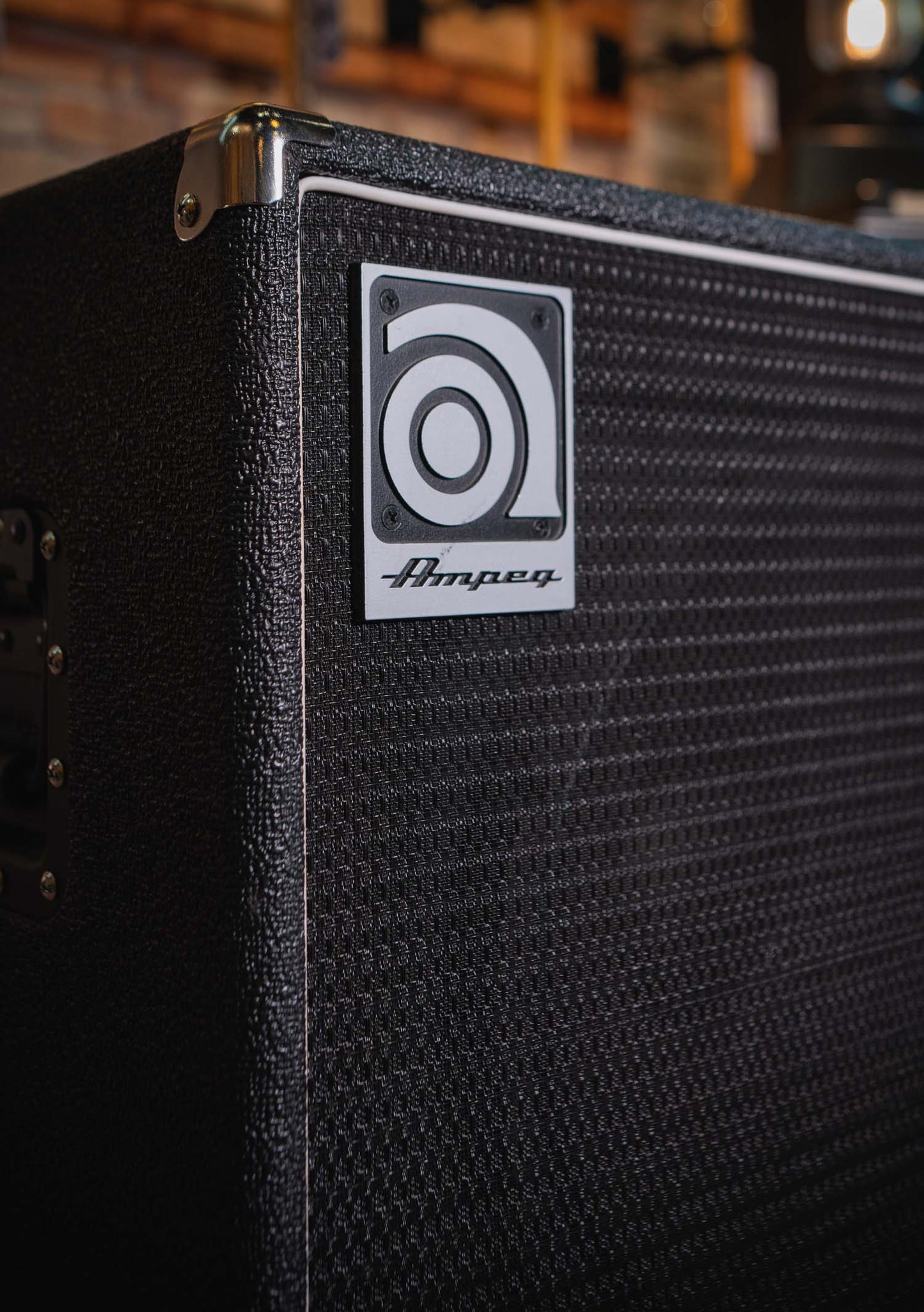 Ampeg SVT-15E 200 Watts 8 Ohms  Clásico semi nuevo - Amplificadores