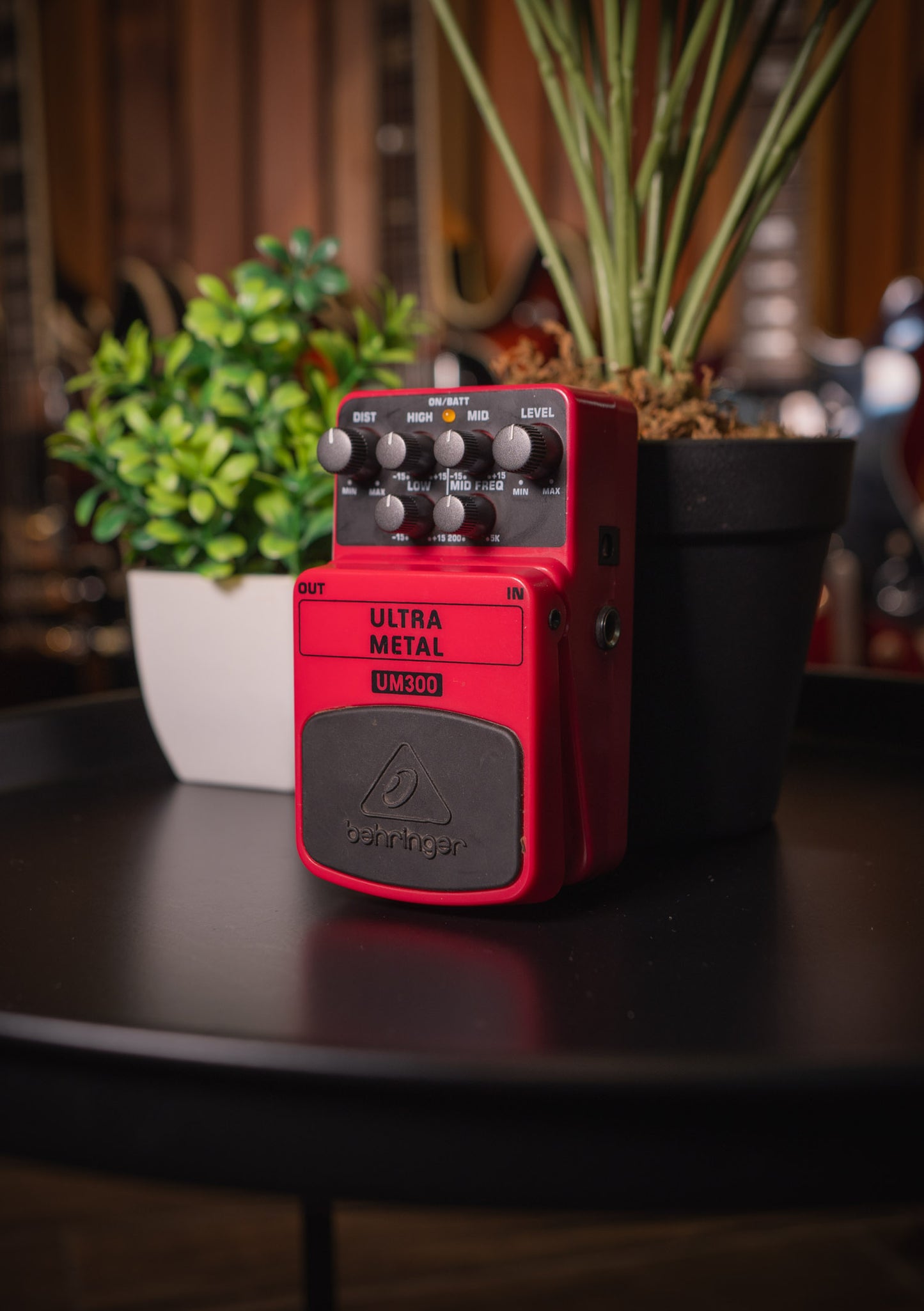 Pedal Efecto Behringer UM300 Ultra Metal usado