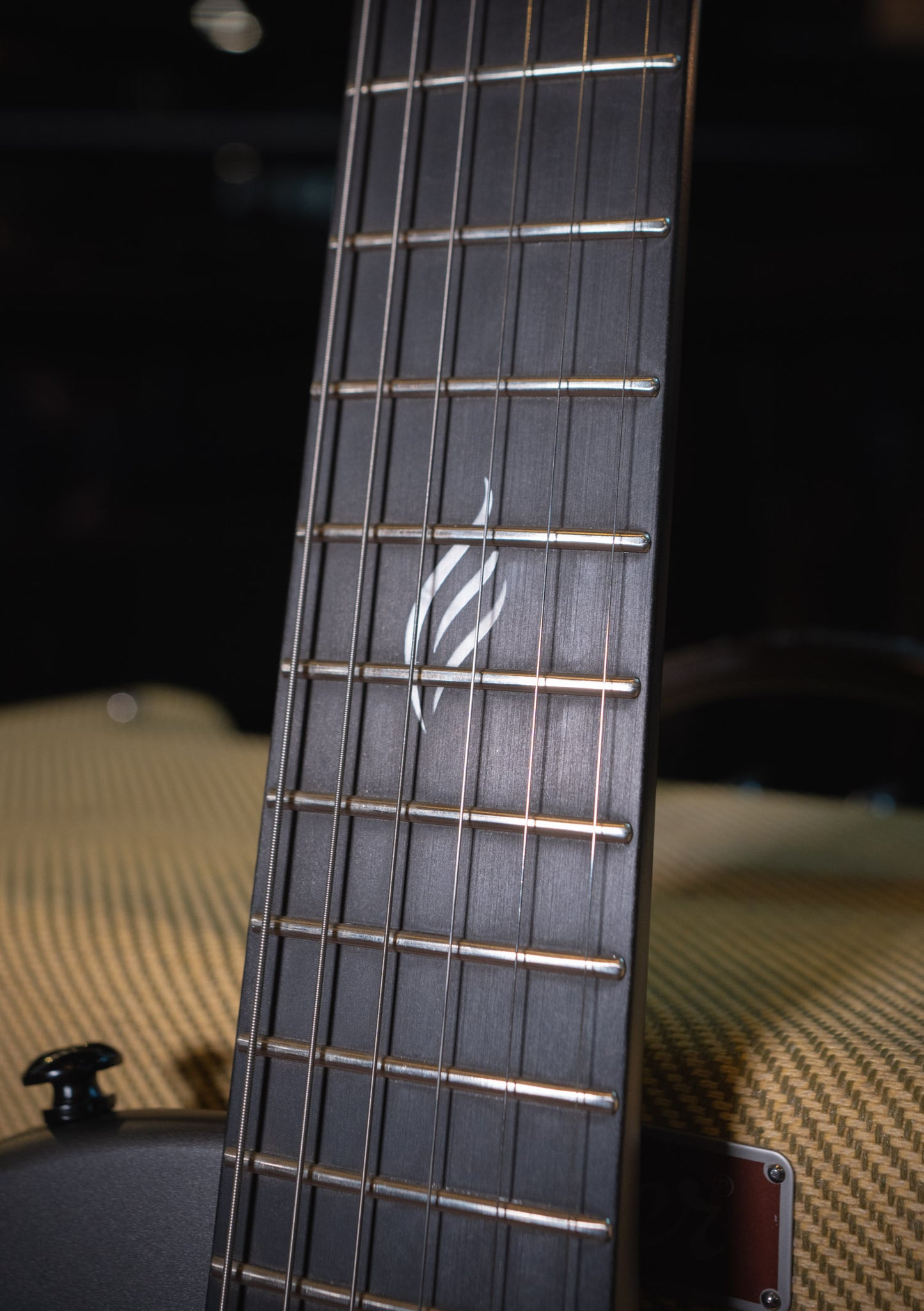 ENYA Go Sonic Black Black usada (incluye funda) - Guitarra eléctrica