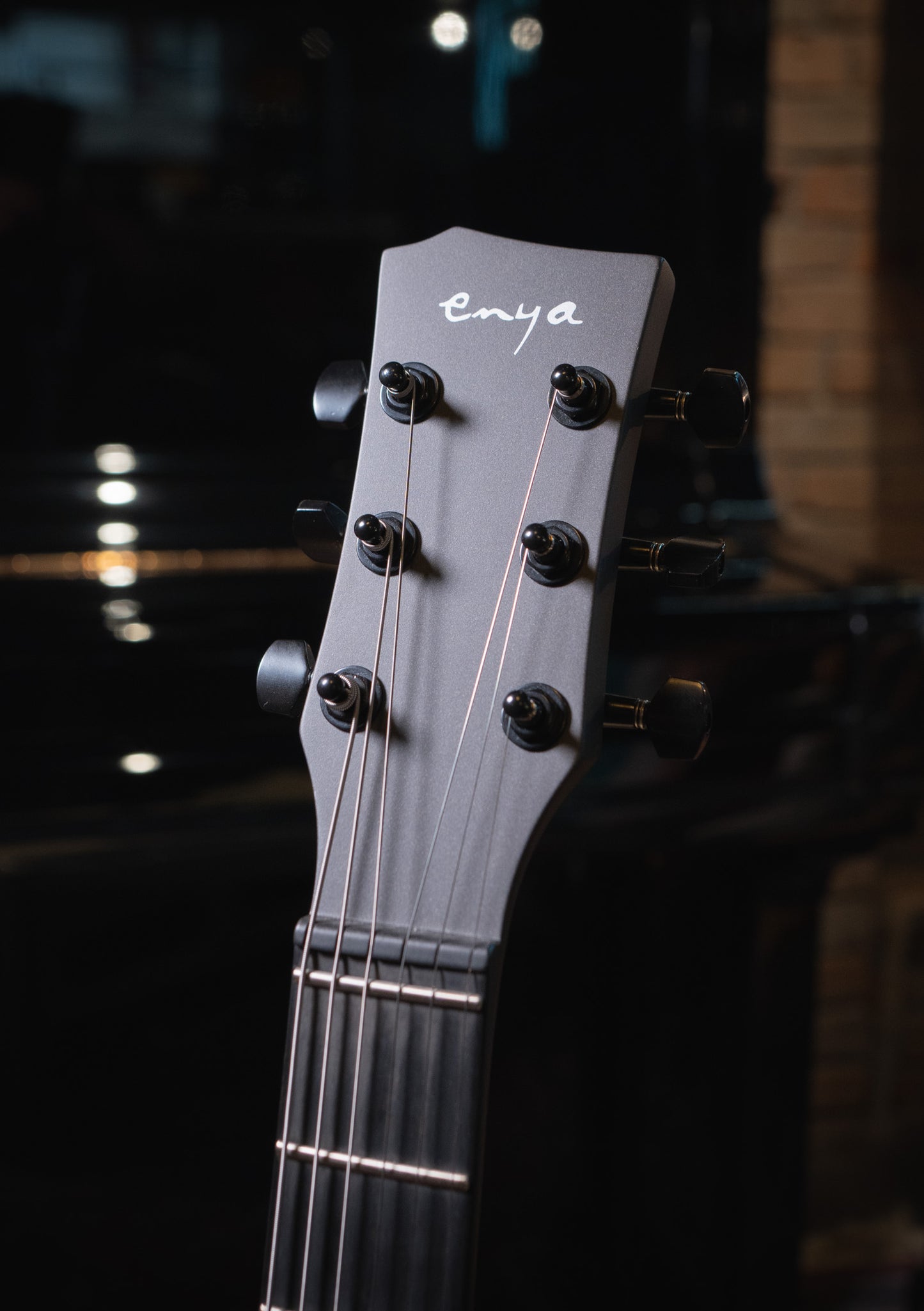 ENYA Go Sonic Black Black usada (incluye funda) - Guitarra eléctrica