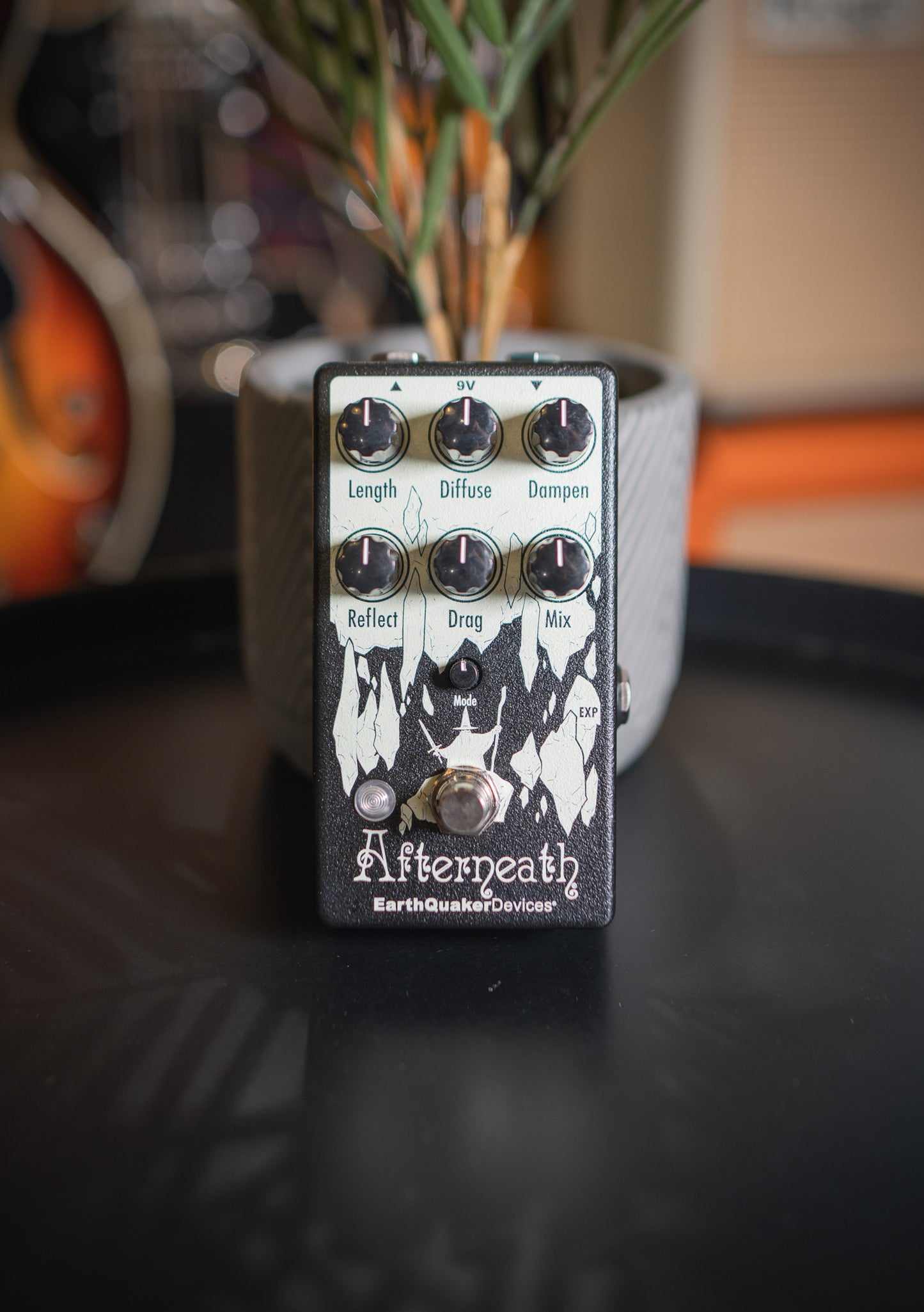 EarthQuaker Devices Afterneath Reverb usado - Pedal