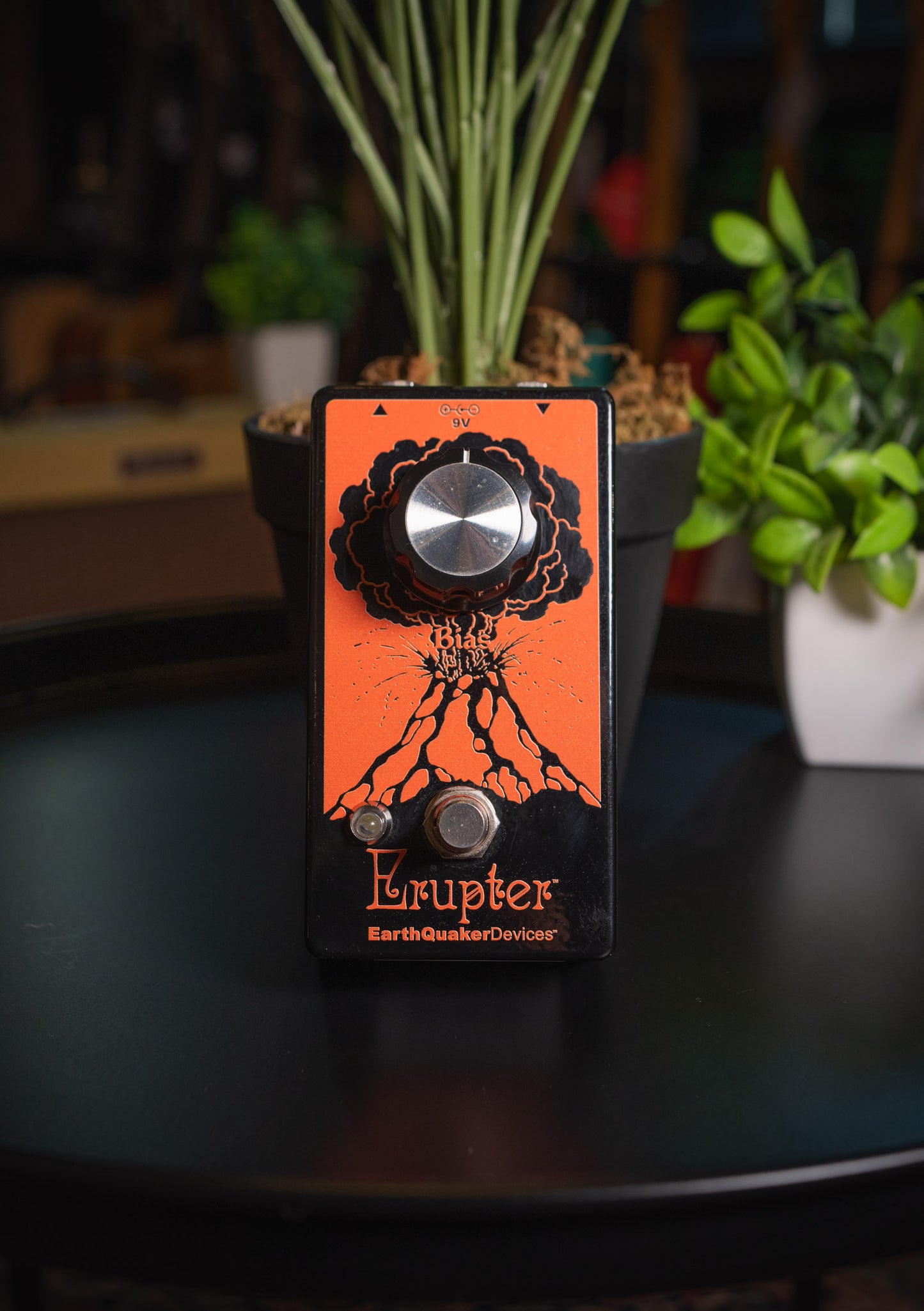 Earthquaker Devices Erupter Fuzz usado - Pedal