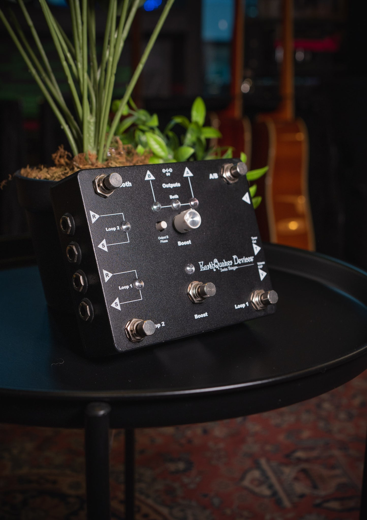 Earthquaker Devices Swiss things PedalBoard Reconciler usado - Pedal