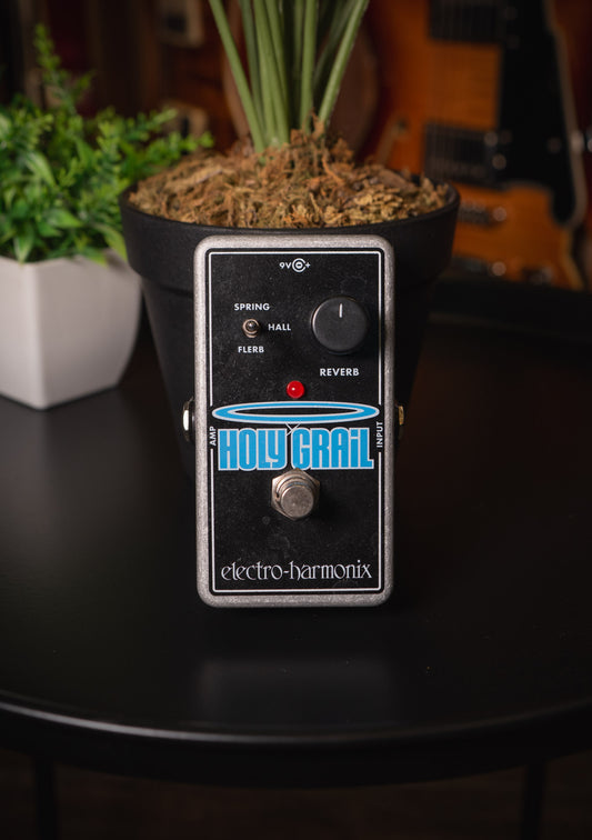 Pedal Electro Harmonix Holy Grail Nano Reverb usado