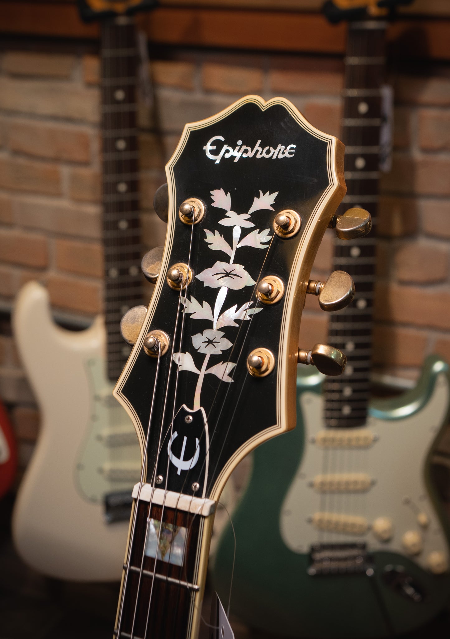 Epiphone Broadway Natural usada año 2006 (incluye hardcase) - Guitarra eléctrica