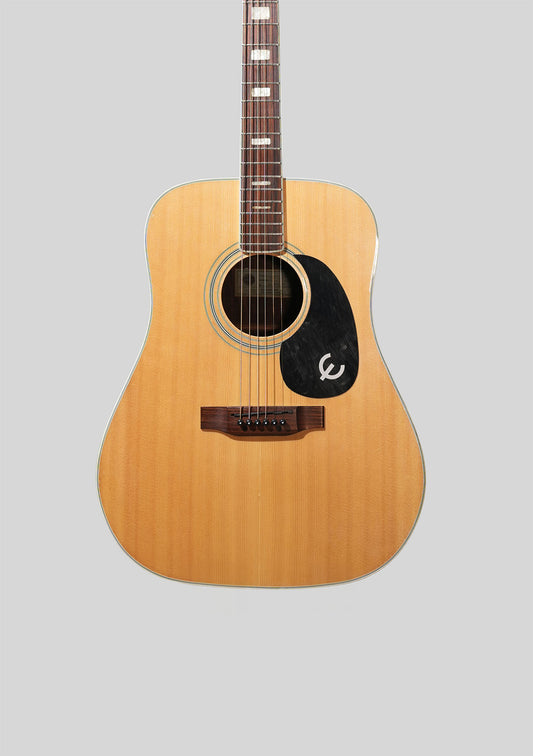 Epiphone FT350 japonesa incluye soft case - Guitarra acústica