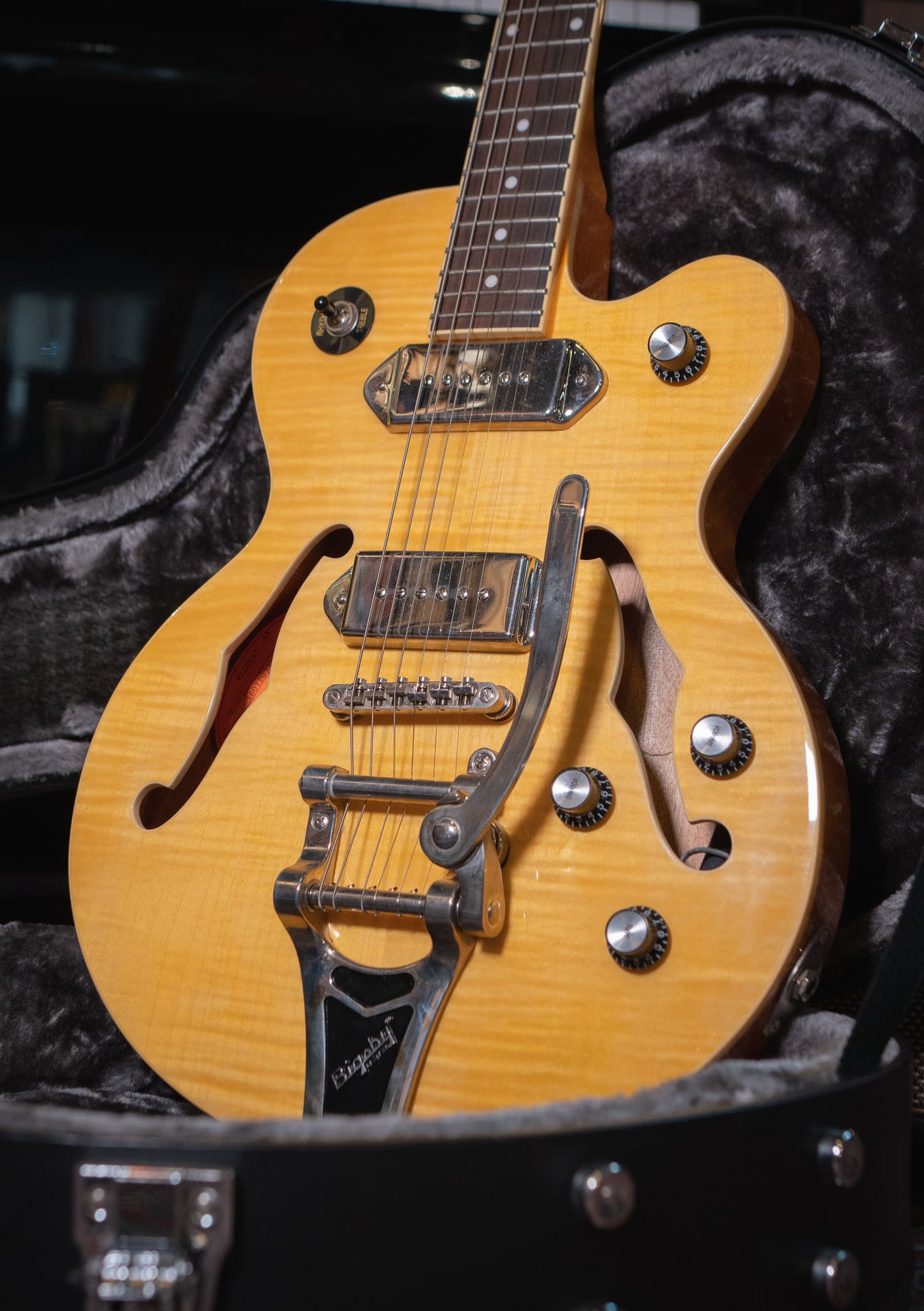 Epiphone Wildkat Antique Natural usada año 2016 (incluye hardcase) - Guitarra eléctrica