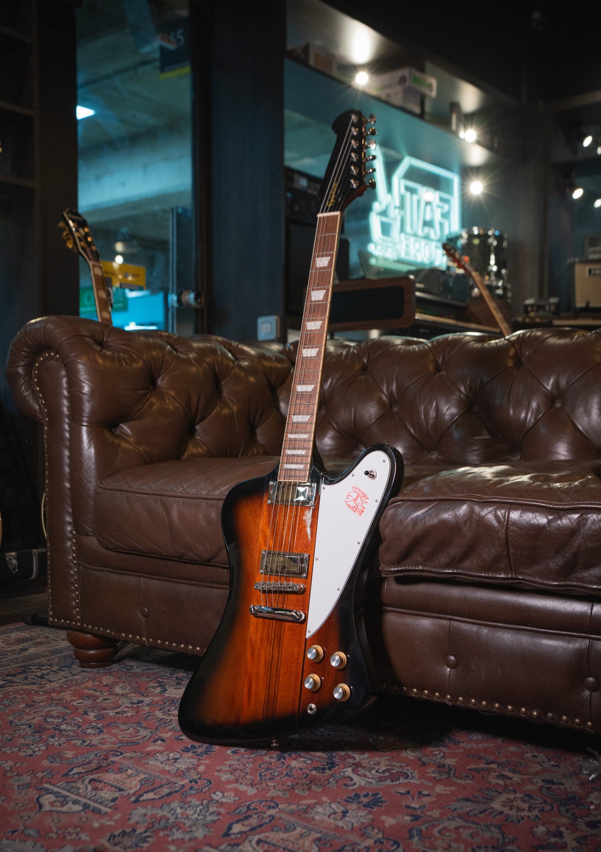 Epiphone 1963 Firebird Laurel Fingerboard Vintage Sunburst - Guitarra eléctrica